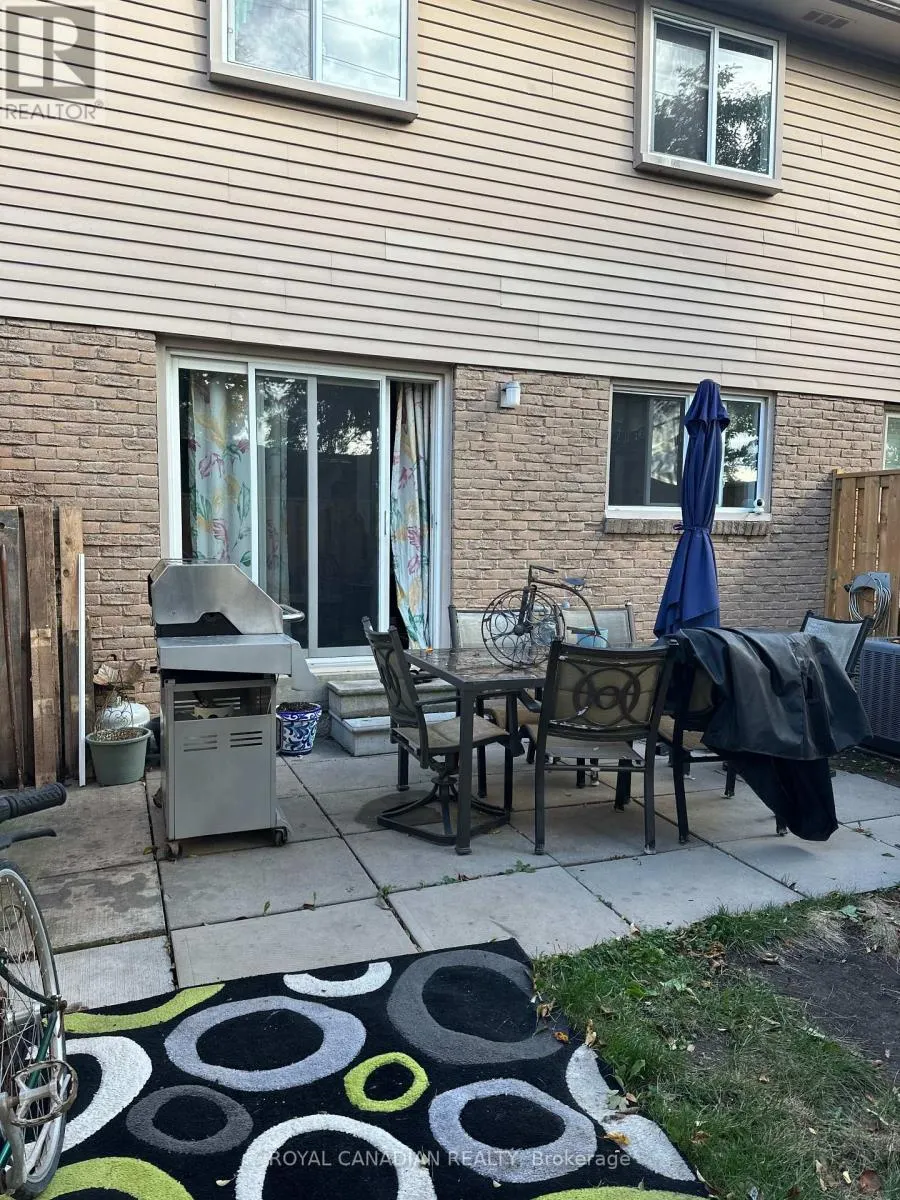 116 - 1538 LANCASTER DRIVE