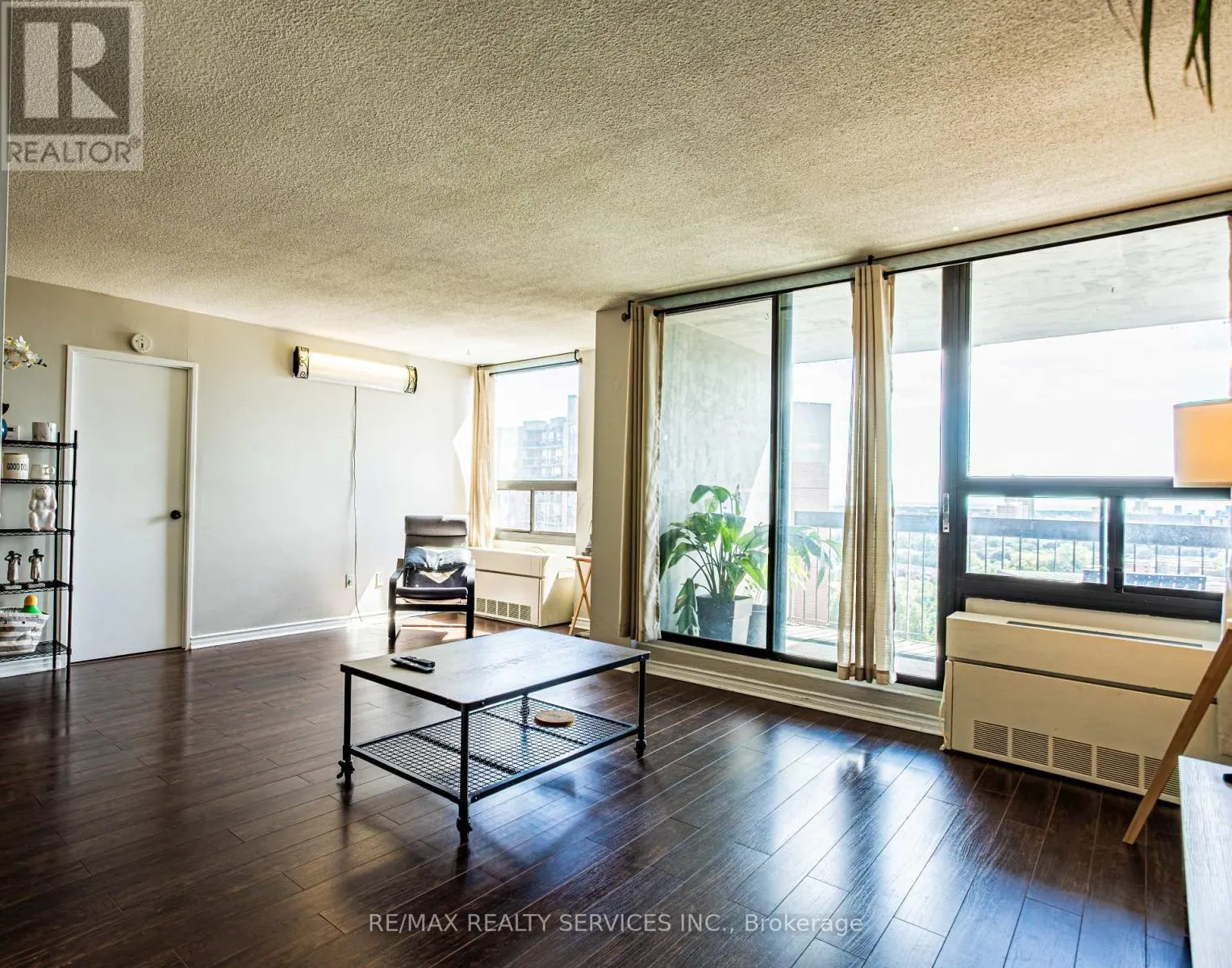 1501 - 20 MISSISSAUGA VALLEY BOULEVARD