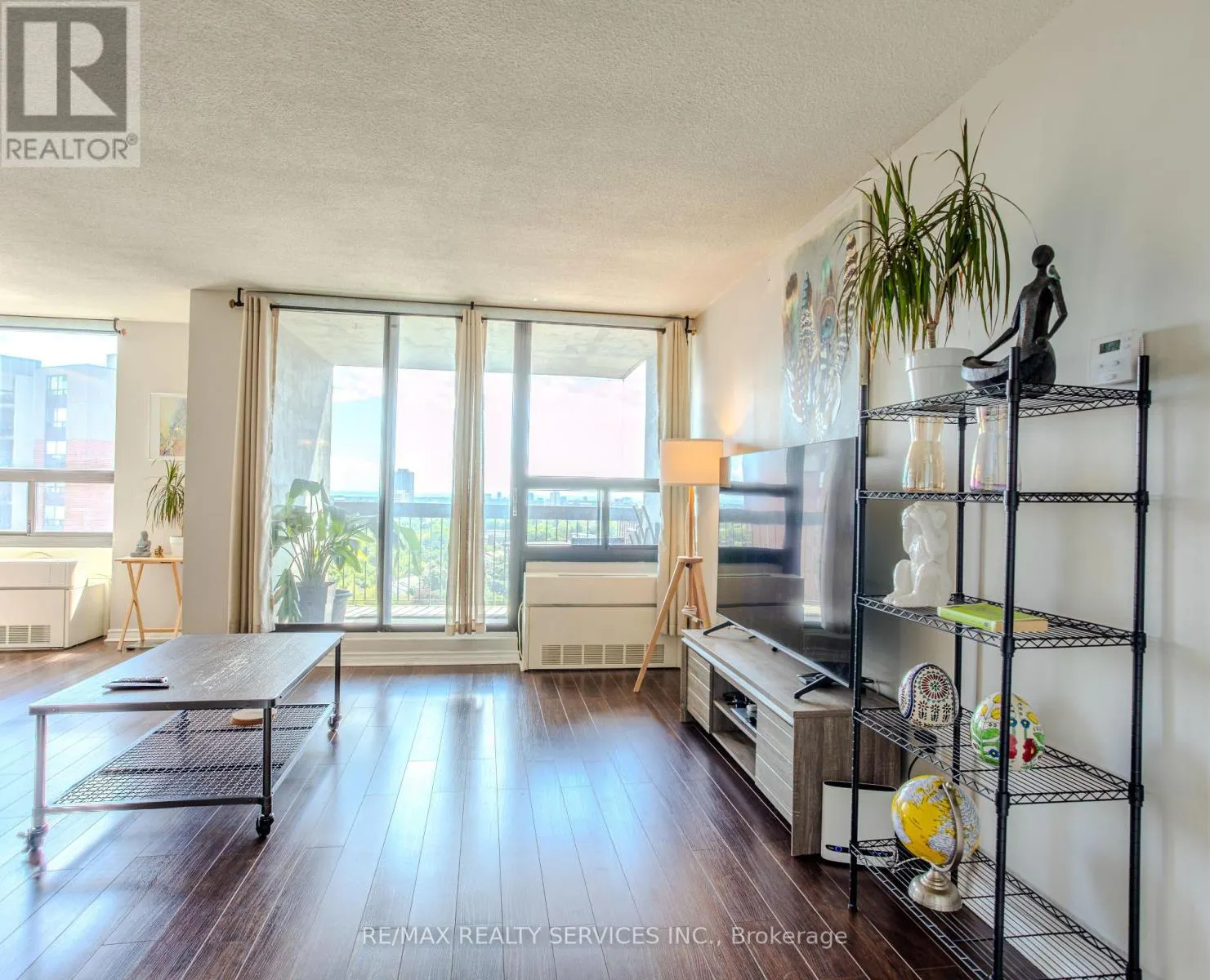 1501 - 20 MISSISSAUGA VALLEY BOULEVARD