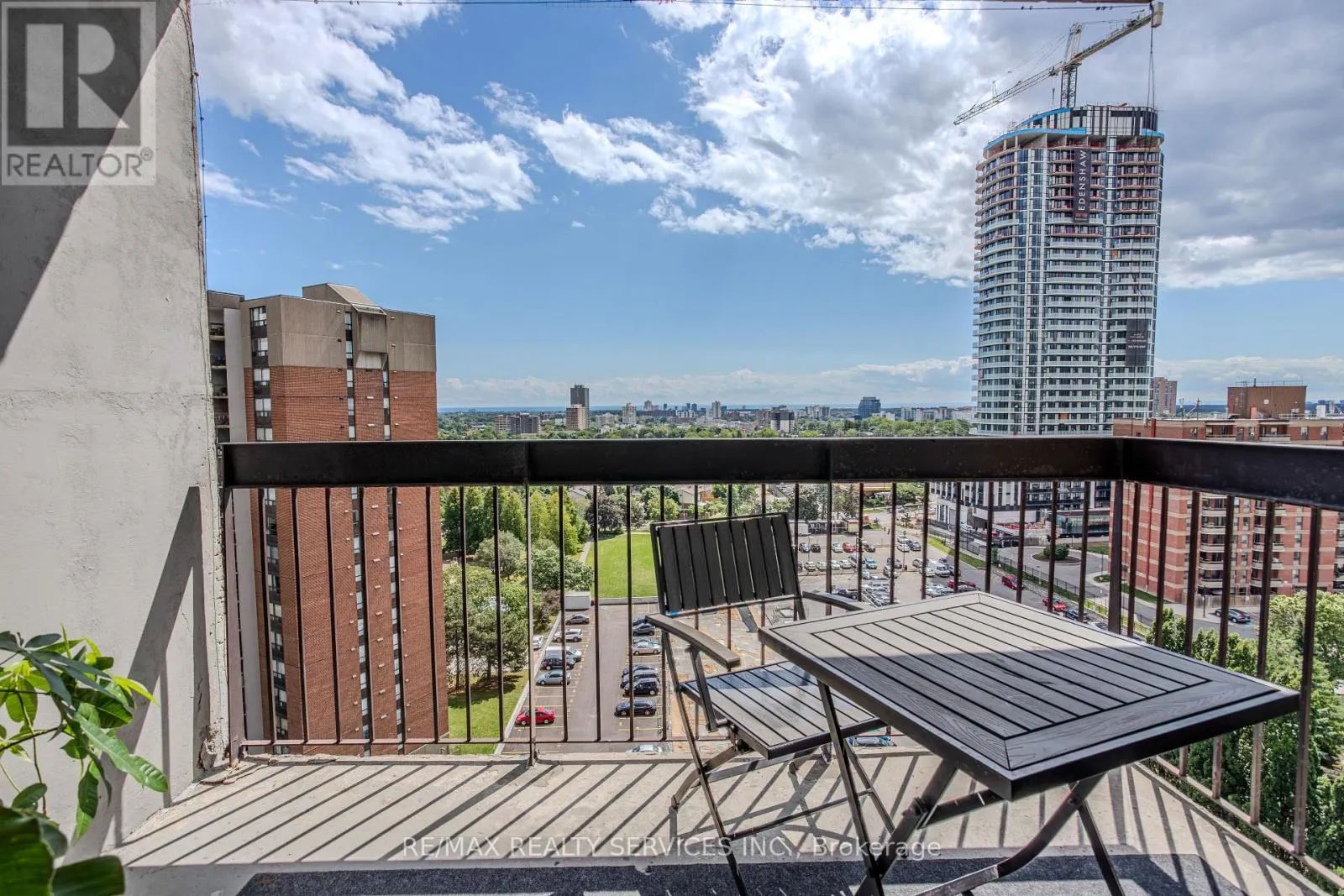 1501 - 20 MISSISSAUGA VALLEY BOULEVARD
