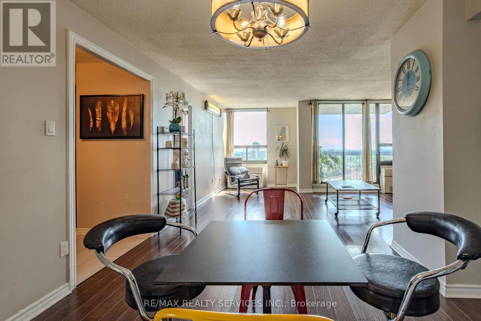 1501 - 20 MISSISSAUGA VALLEY BOULEVARD