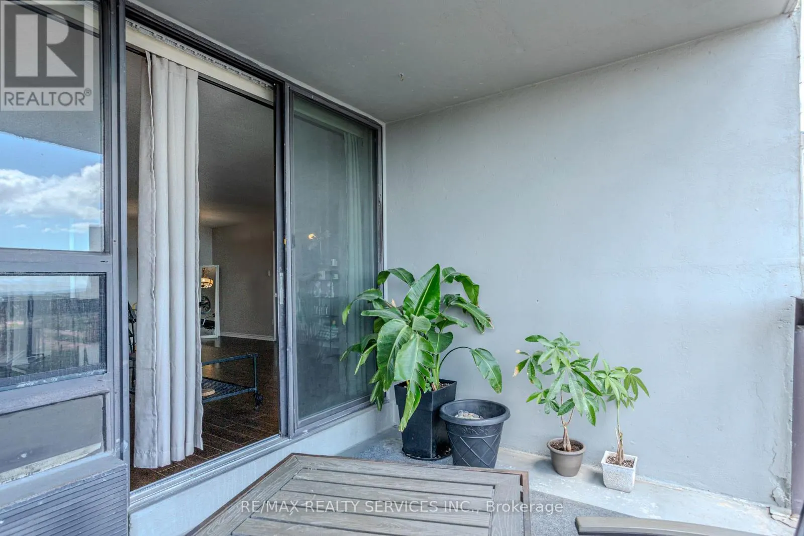 1501 - 20 MISSISSAUGA VALLEY BOULEVARD