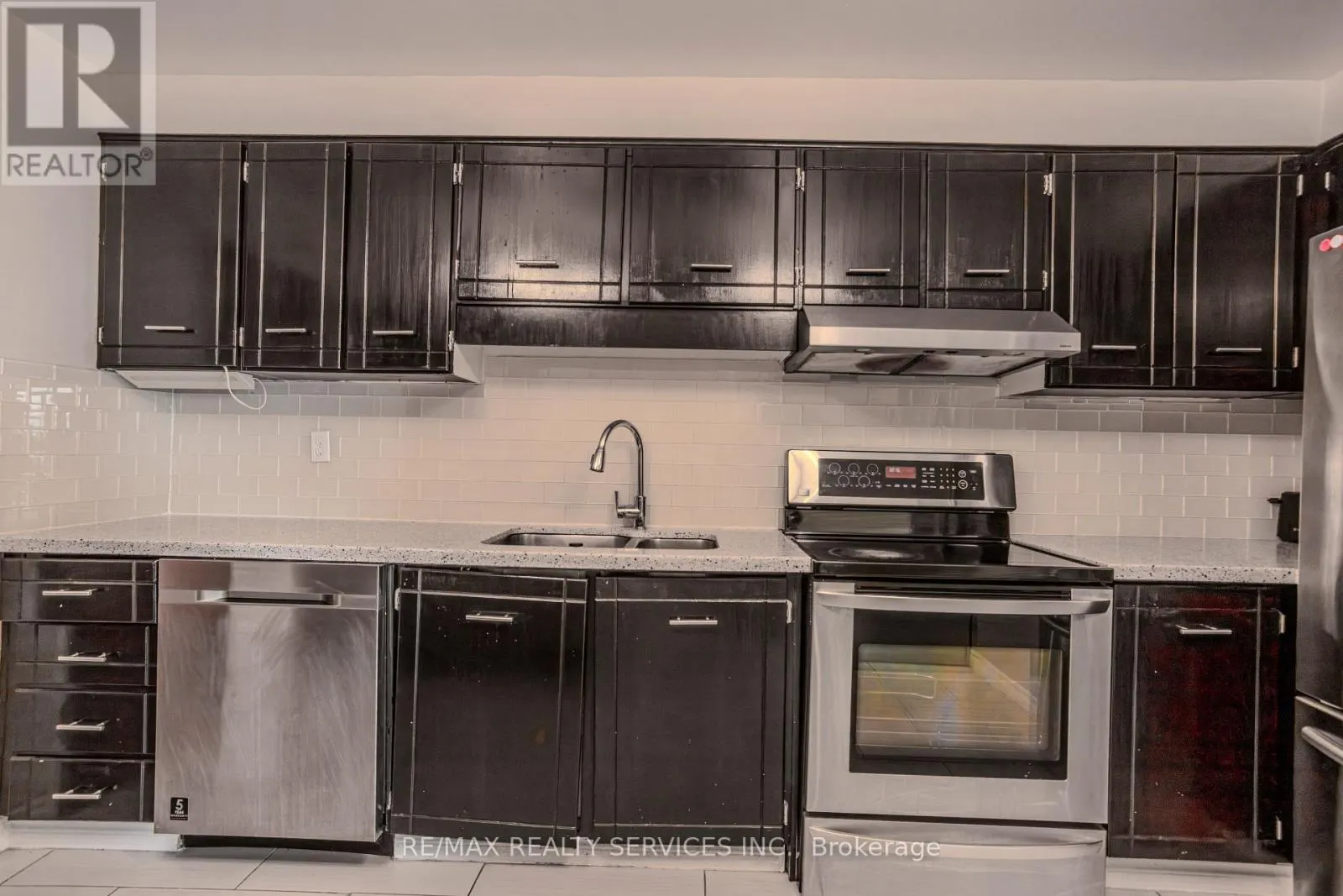 1501 - 20 MISSISSAUGA VALLEY BOULEVARD
