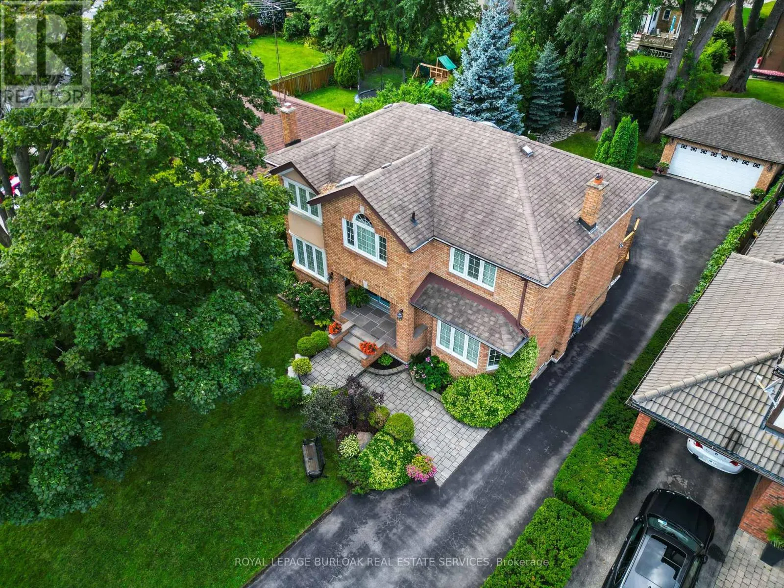 1486 MYRON DRIVE