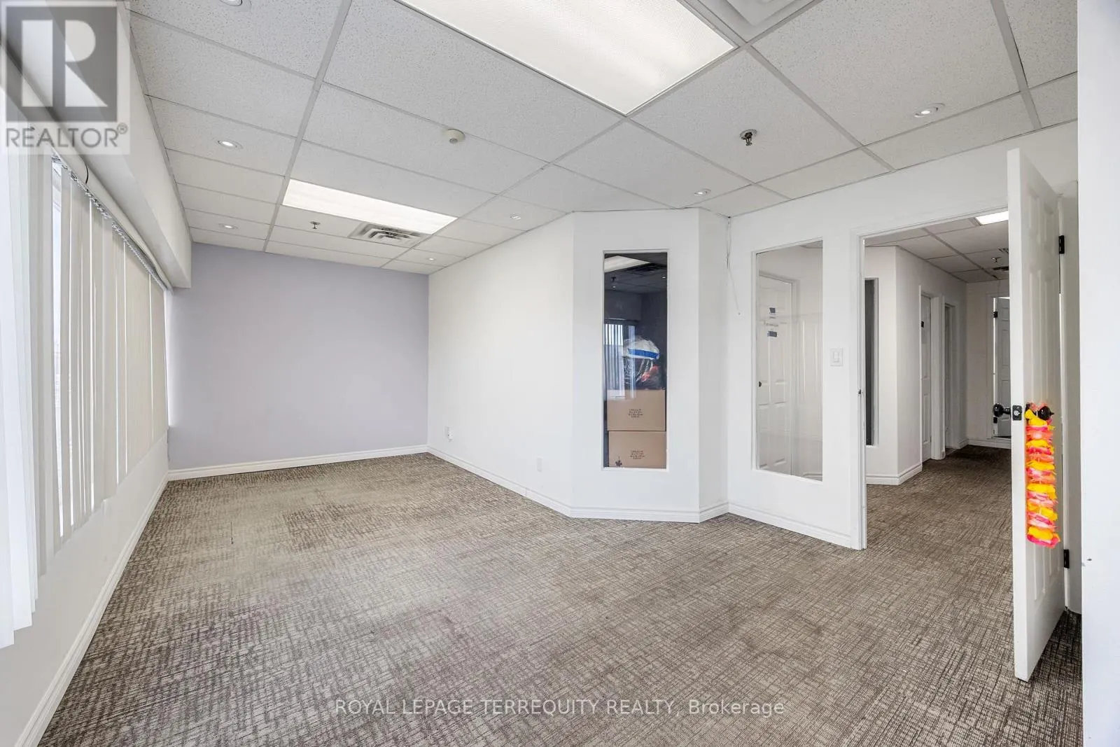 36 - 94 KENHAR DRIVE