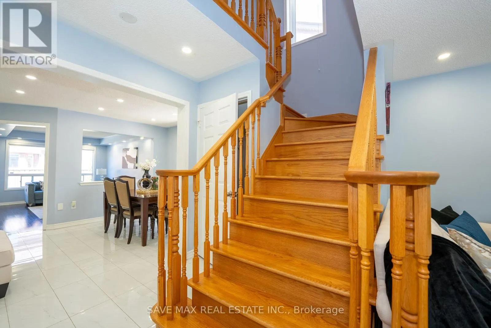 58 PONYMEADOW WAY