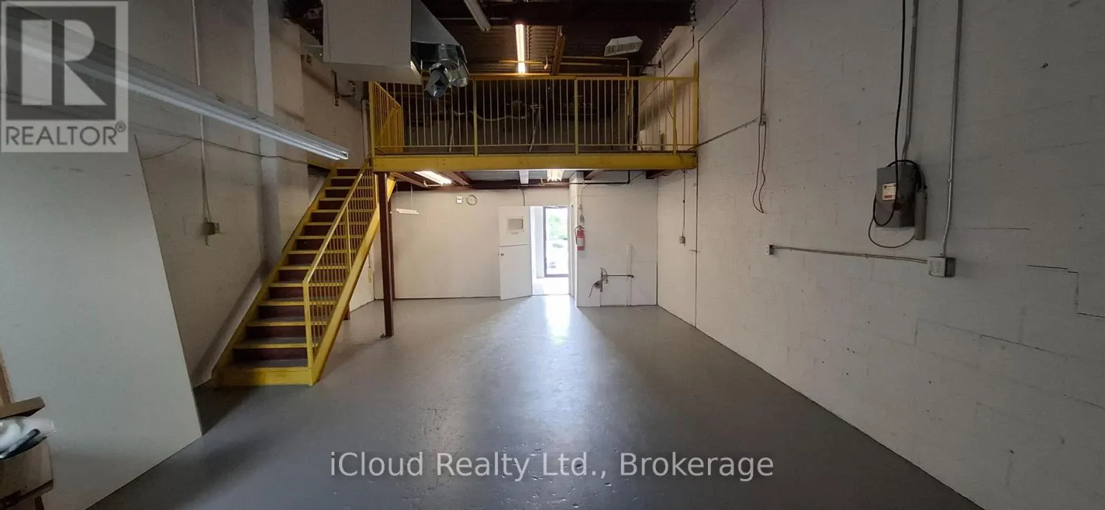 45 - 6033 SHAWSON DRIVE