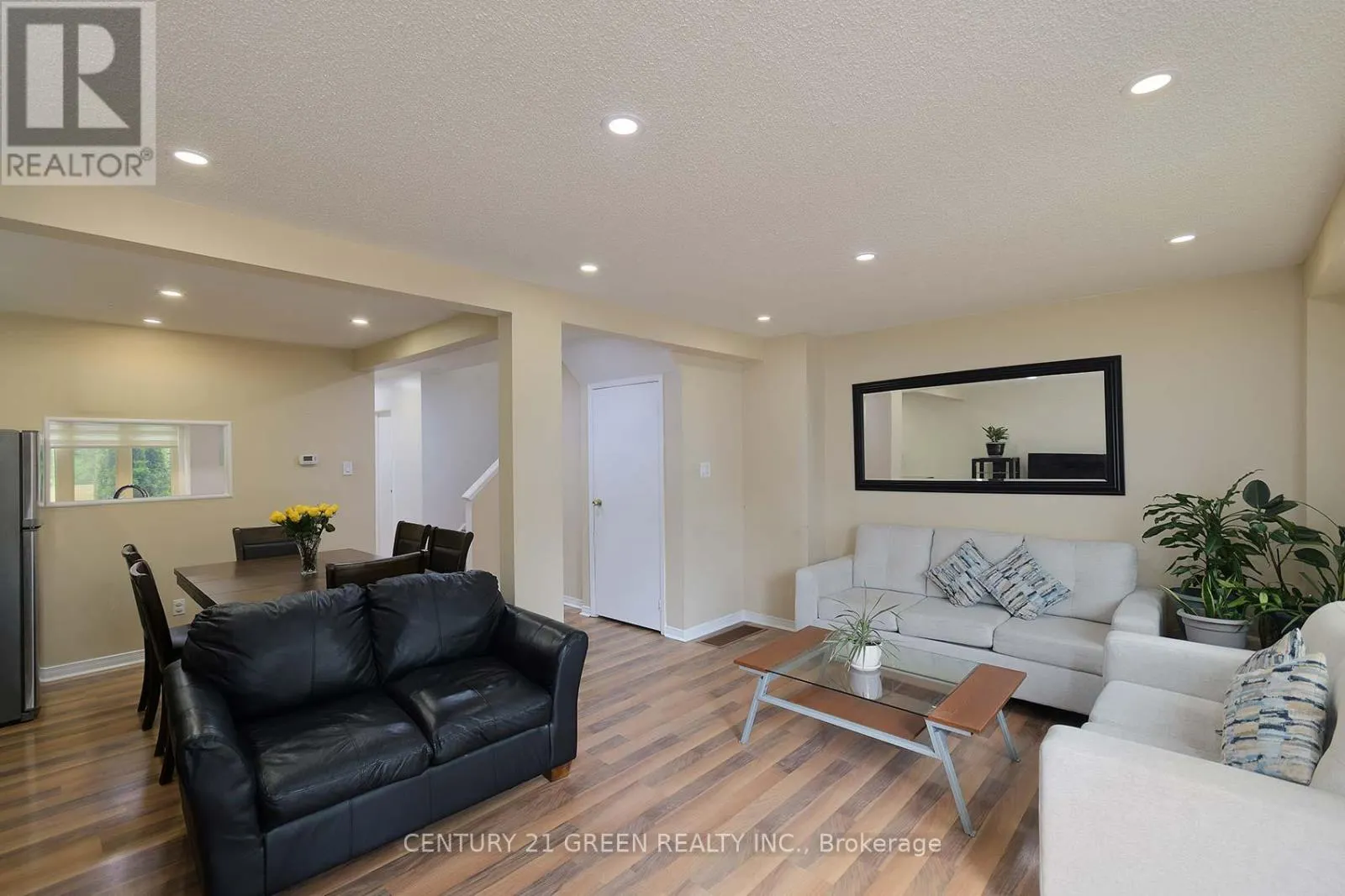 48 - 3460 SOUTH MILLWAY