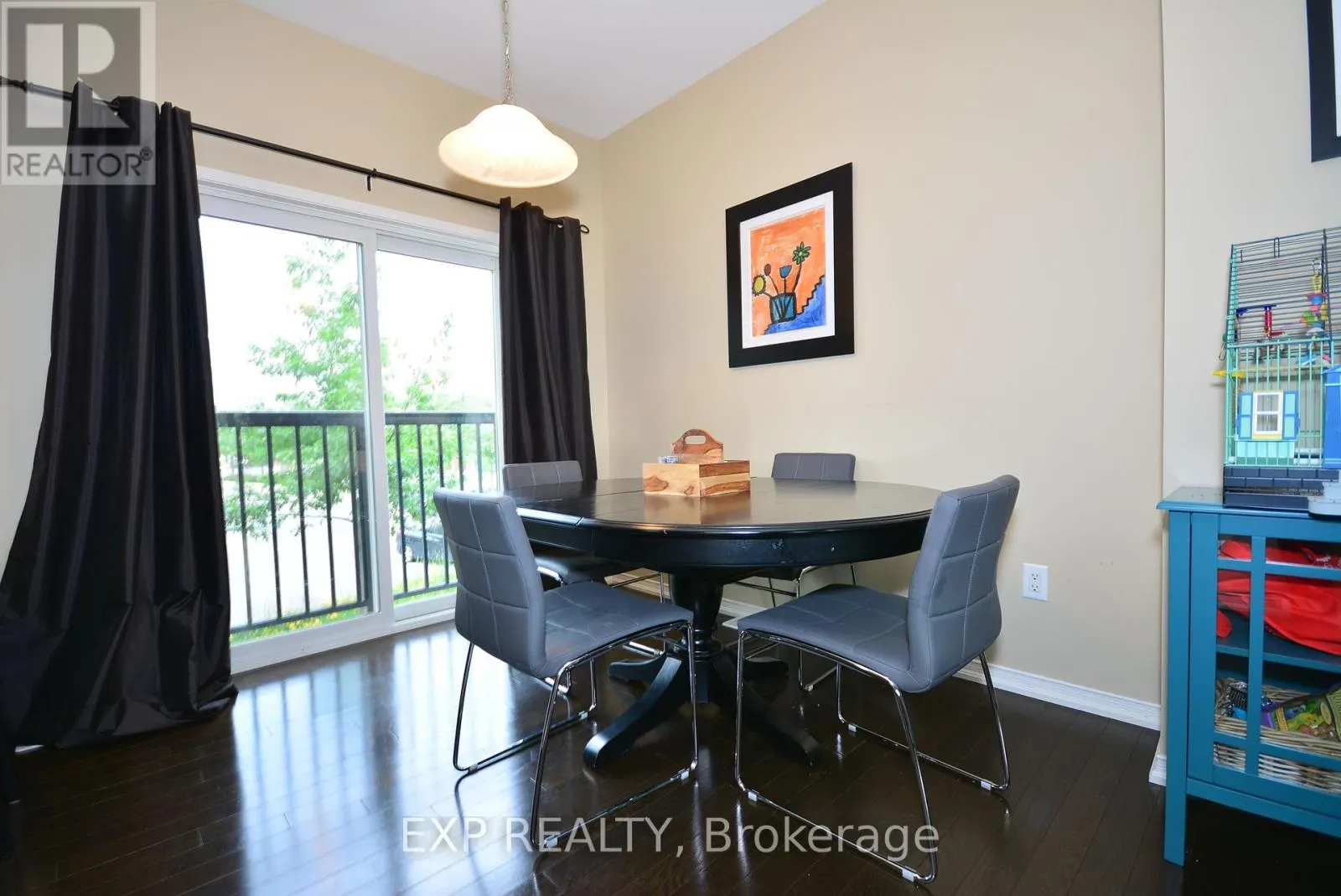 19 - 113 GEORGIAN DRIVE