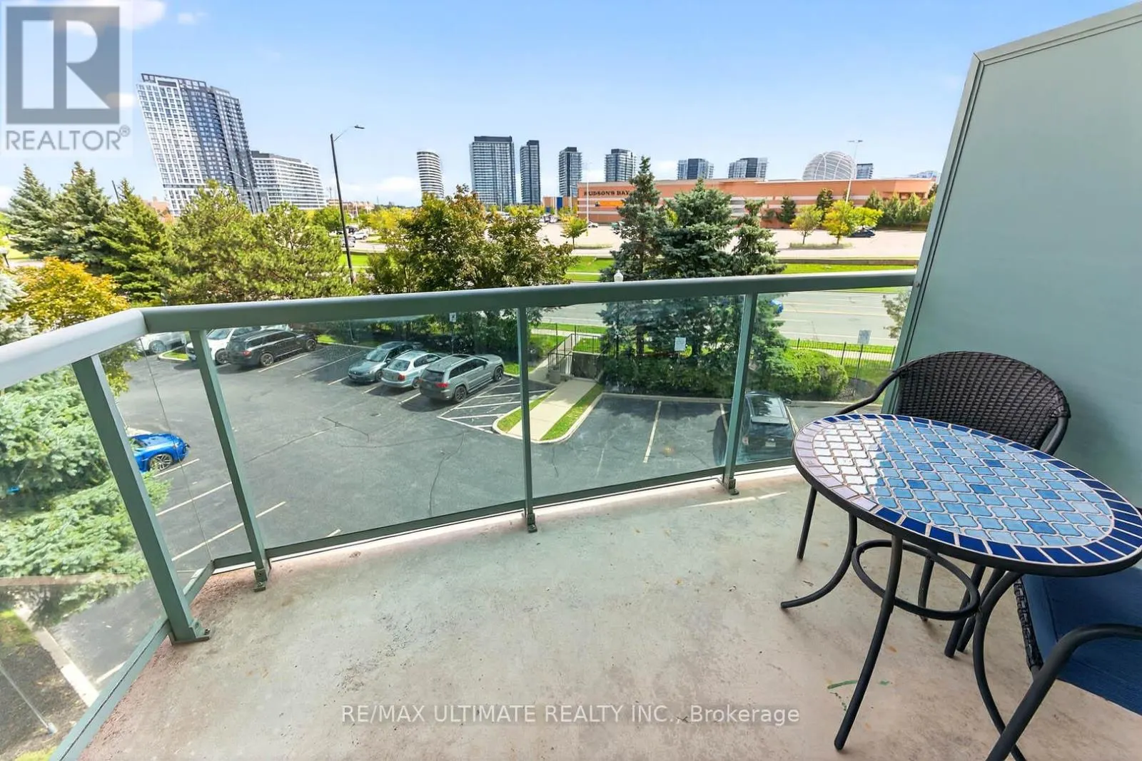 305 - 2585 ERIN CENTRE BOULEVARD