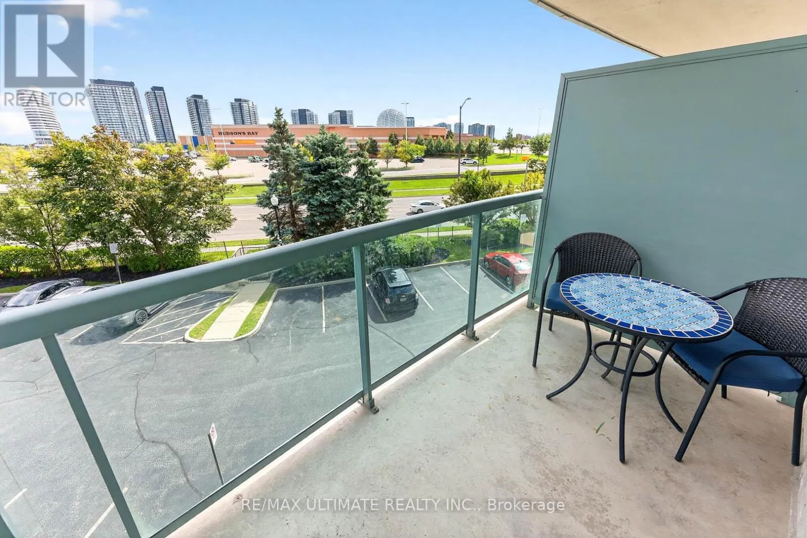 305 - 2585 ERIN CENTRE BOULEVARD
