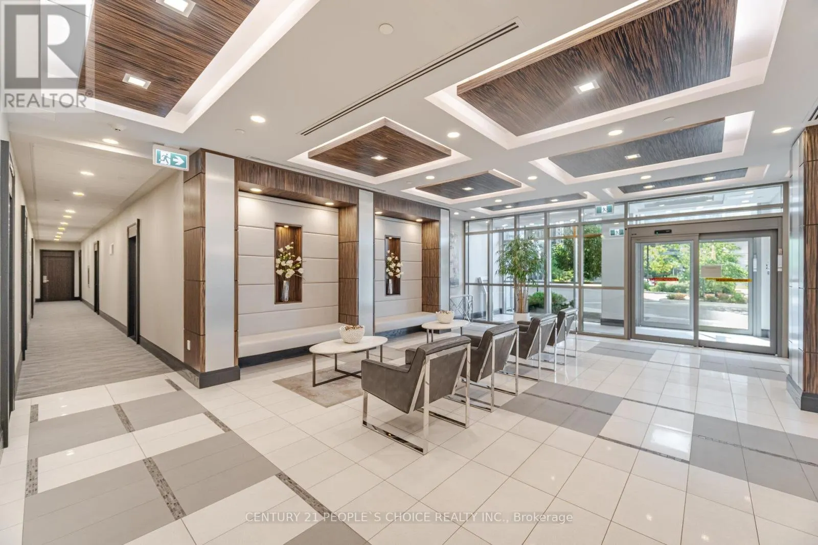 108 - 349 RATHBURN ROAD W