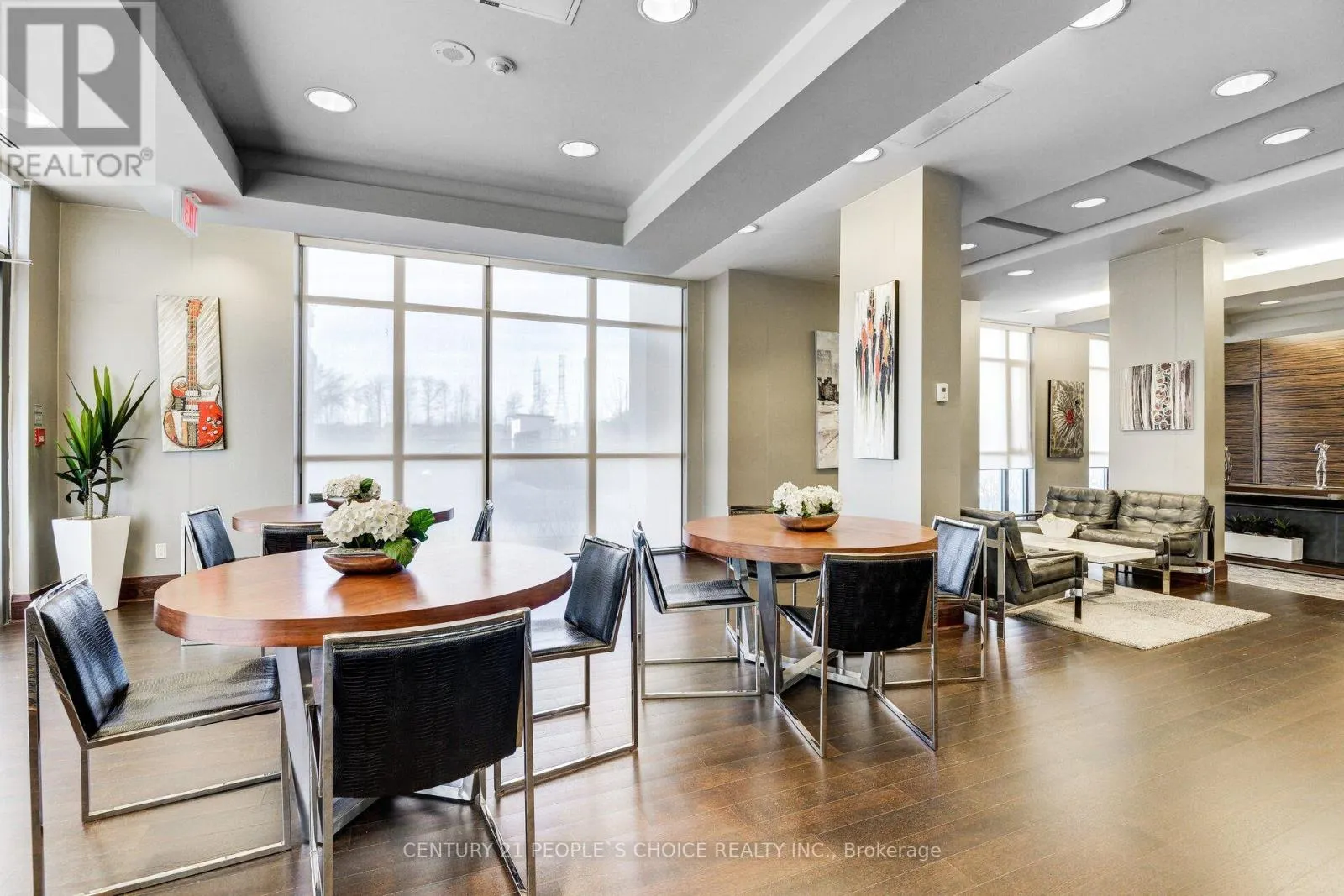 108 - 349 RATHBURN ROAD W
