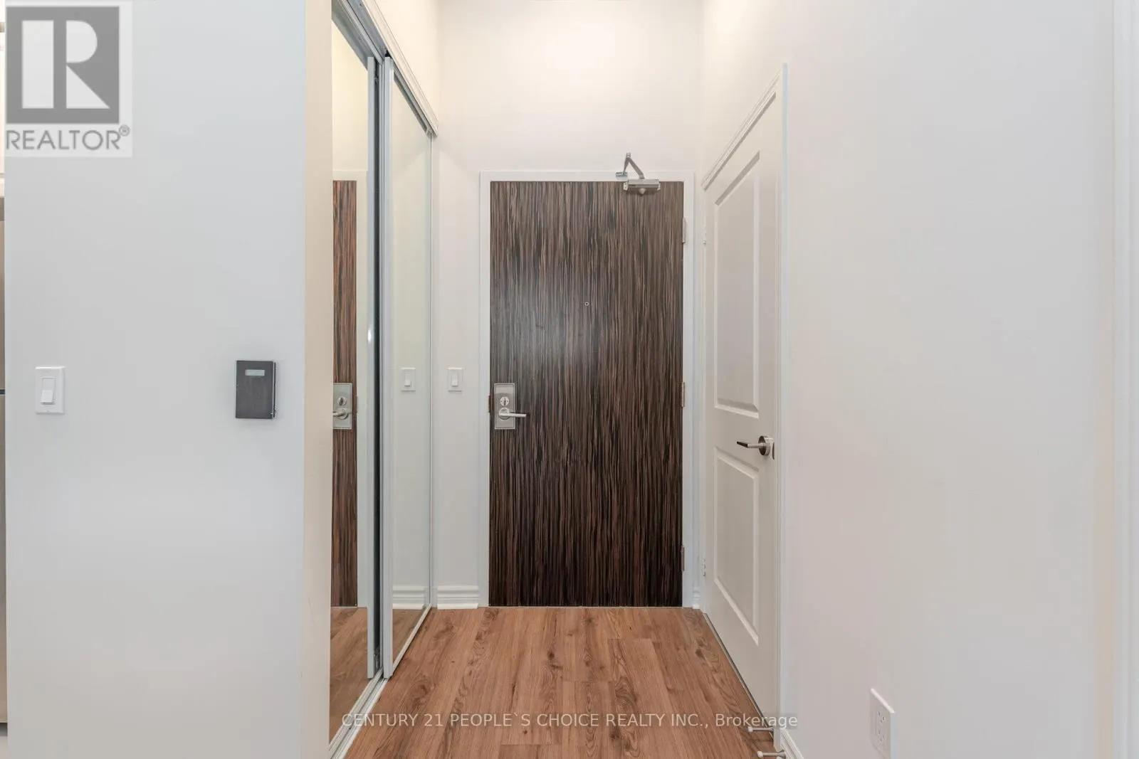 108 - 349 RATHBURN ROAD W