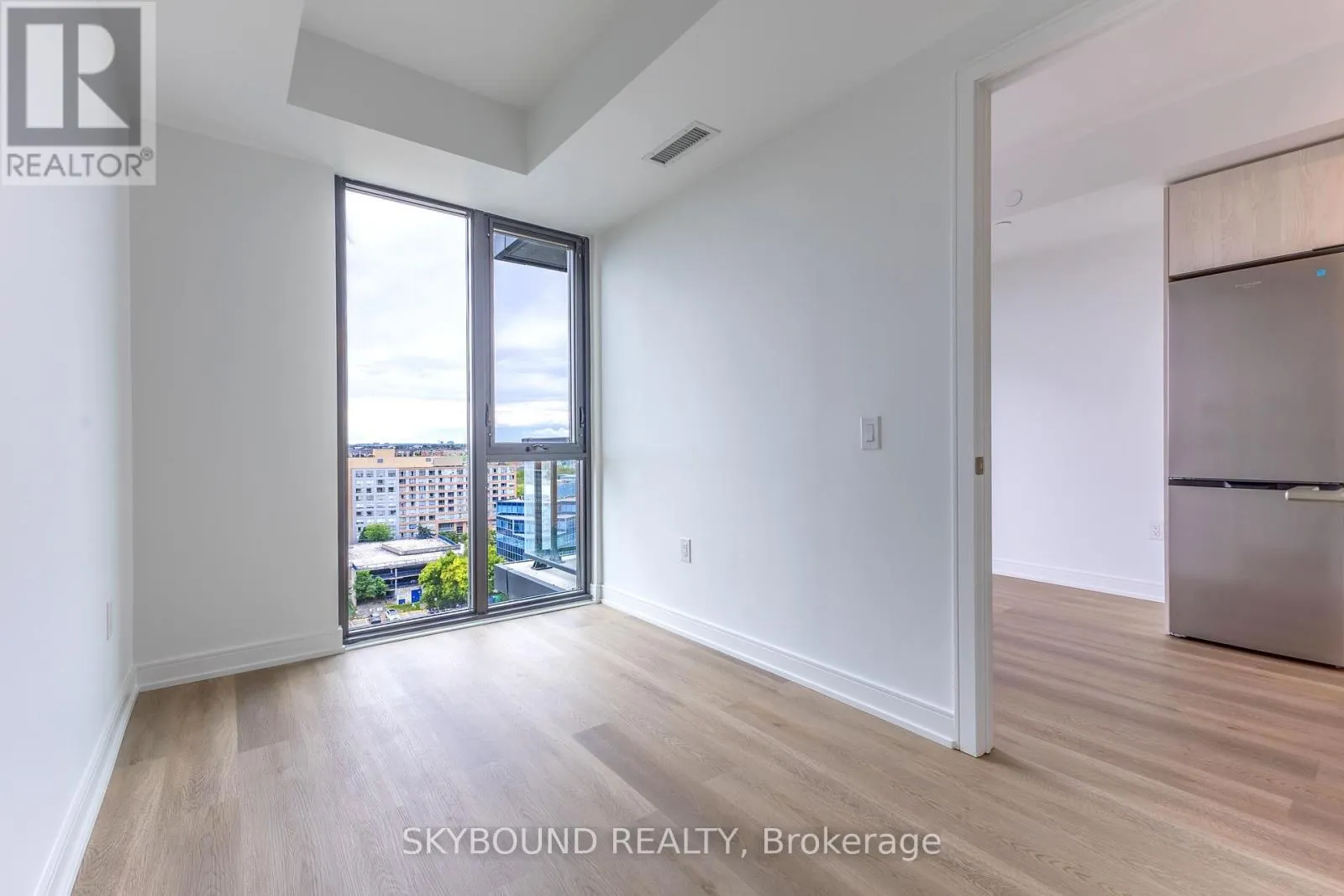 1210 - 3009 NOVAR ROAD