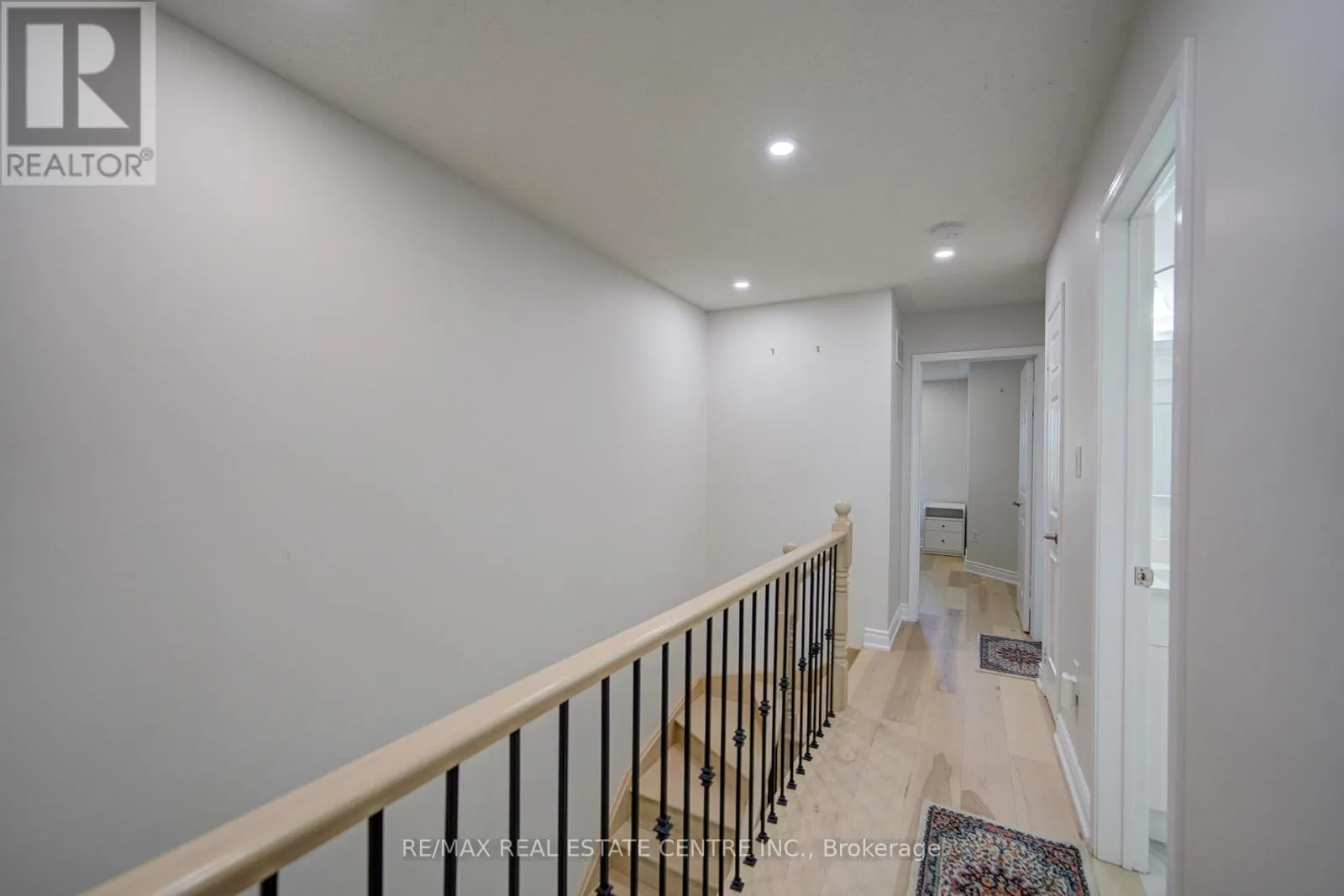 19 - 280 HILLCREST AVENUE