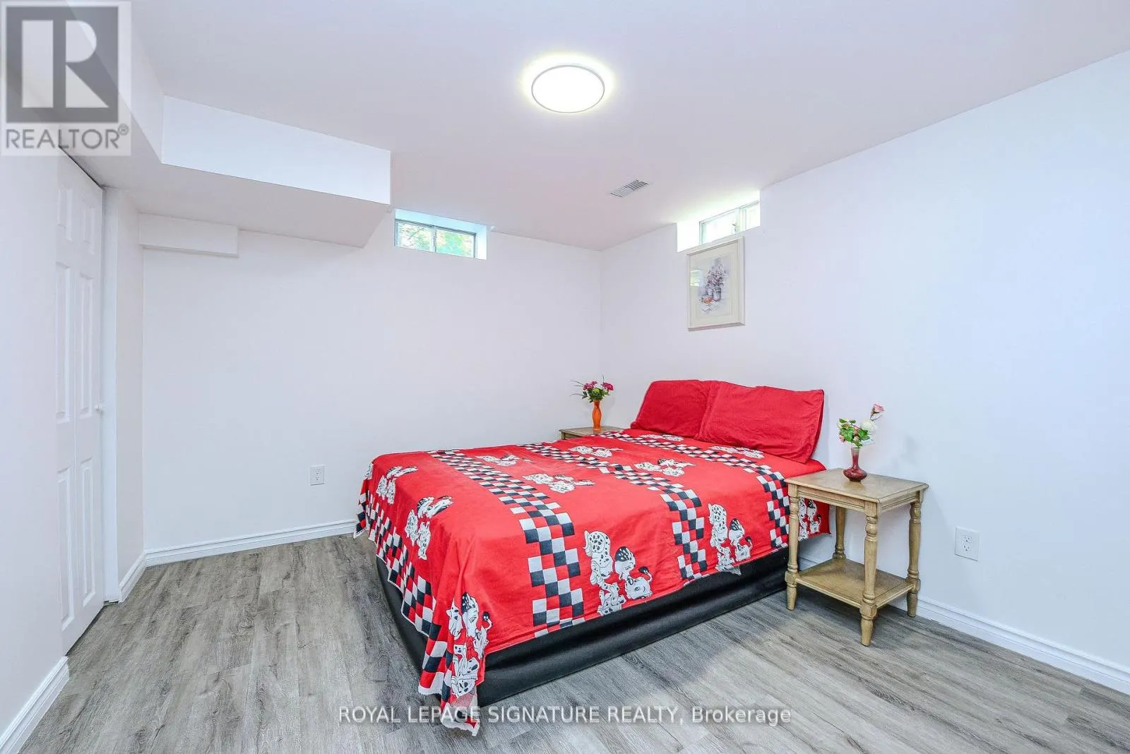 2547 RAGLAN COURT