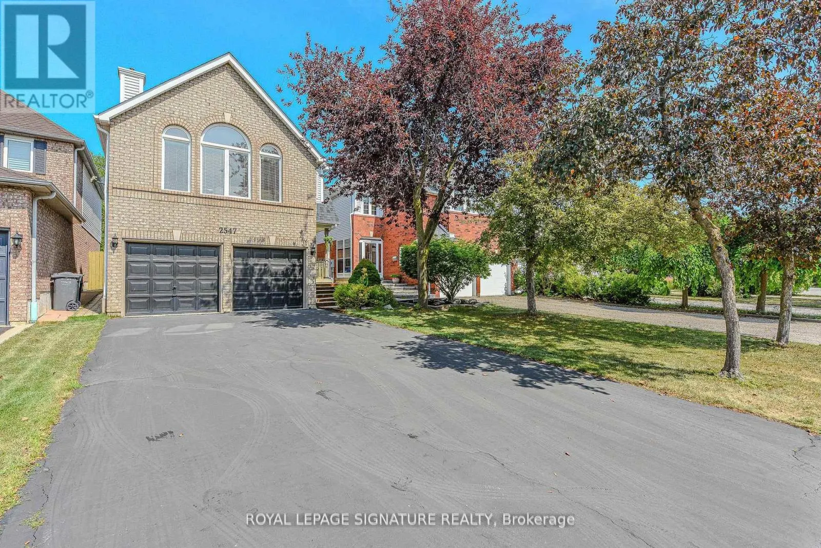 2547 RAGLAN COURT