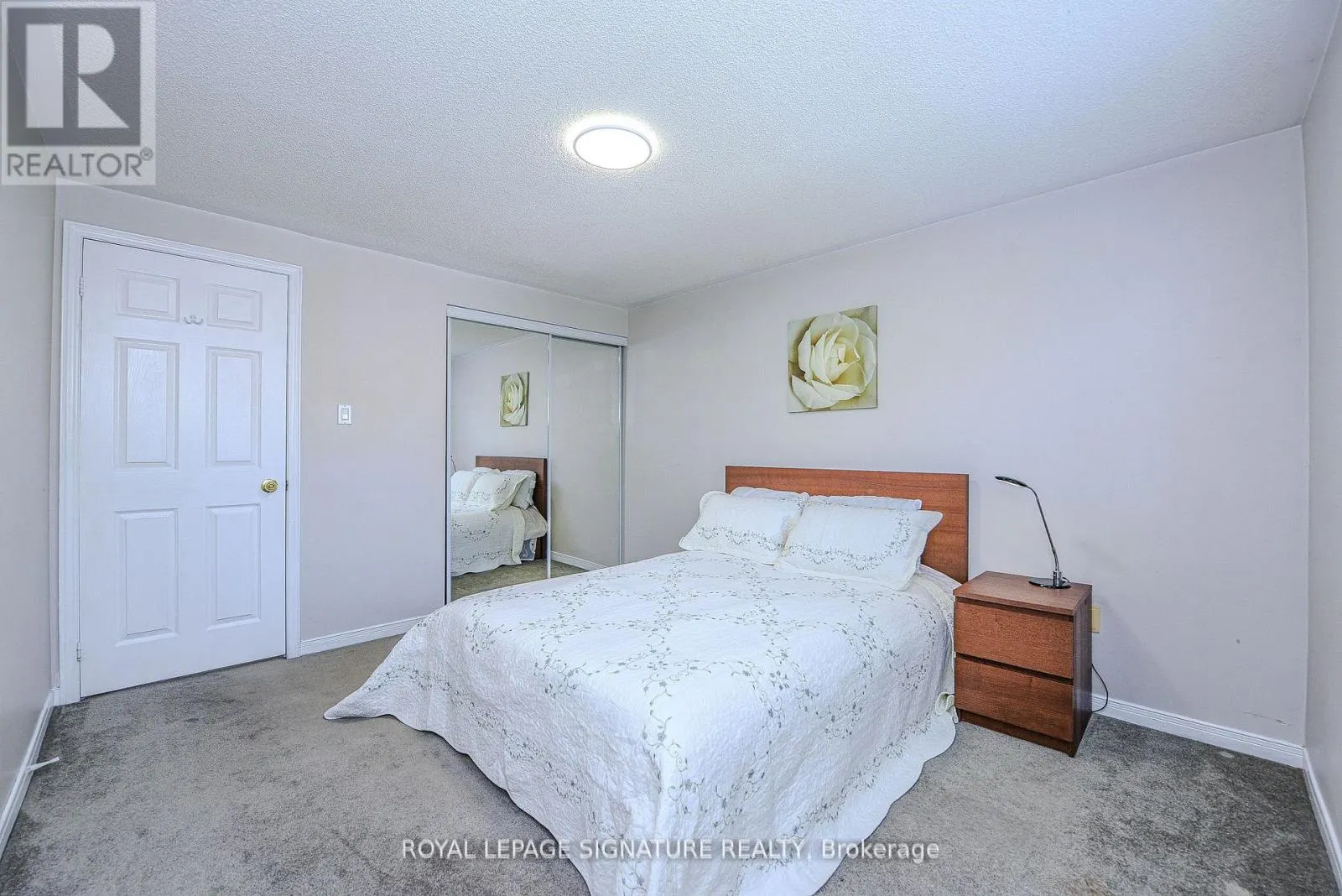 2547 RAGLAN COURT