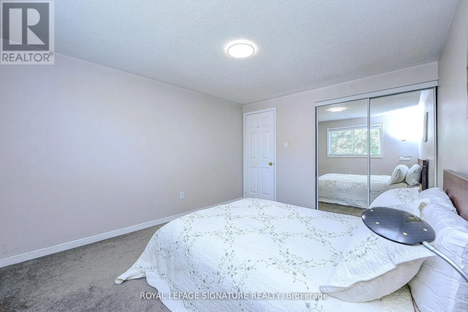 2547 RAGLAN COURT