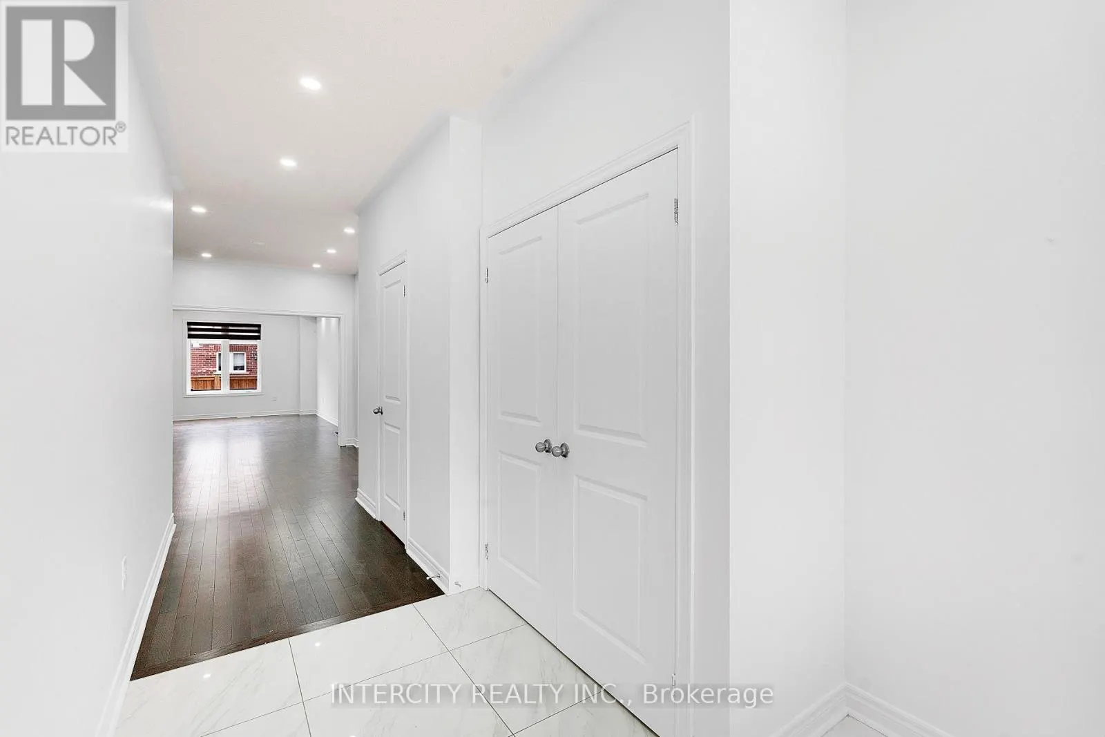 32 MATTERHORN ROAD