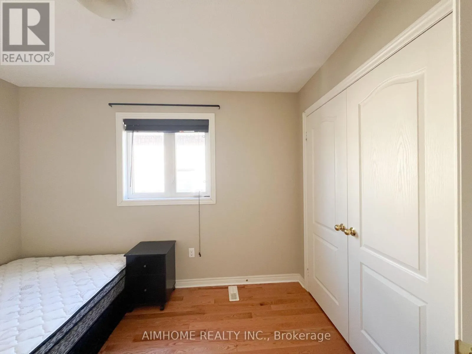 4439 CENTRETOWN WAY