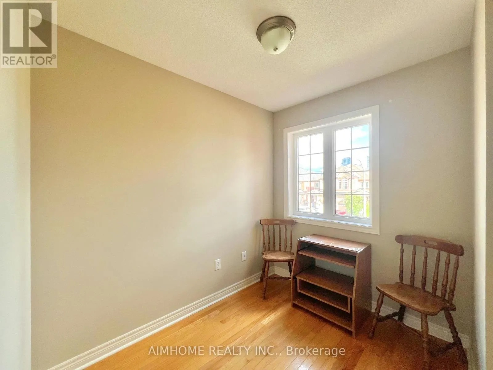 4439 CENTRETOWN WAY