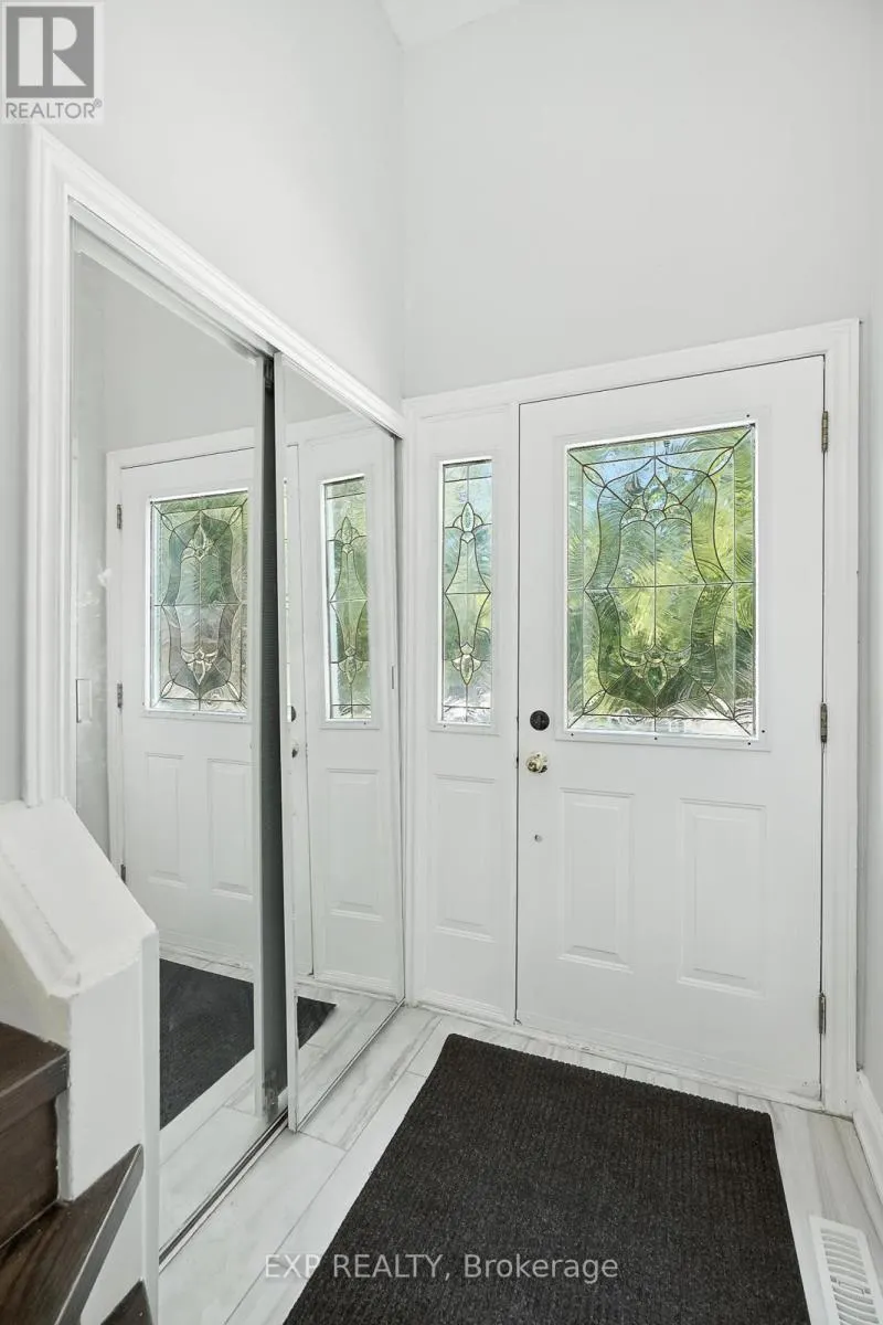 387 ARCHDEKIN DRIVE
