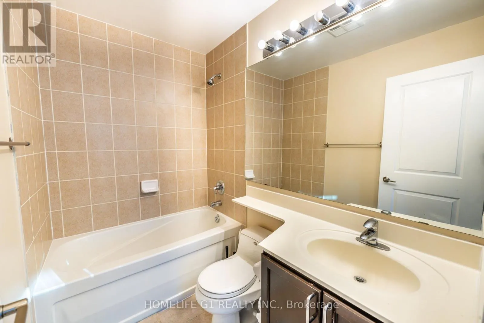 1109 - 70 ABSOLUTE AVENUE