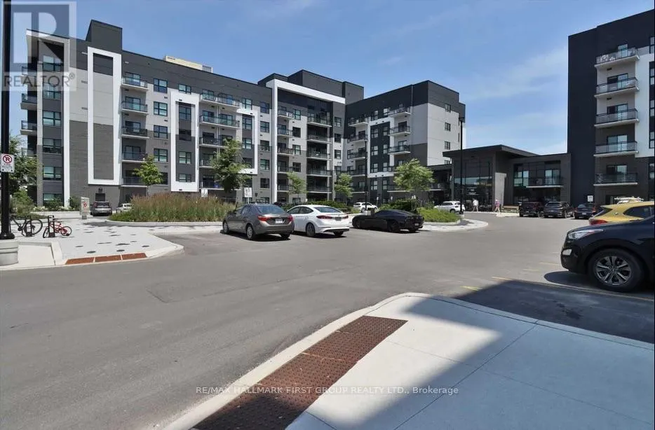 406 - 102 GROVEWOOD COMMON CIRCLE