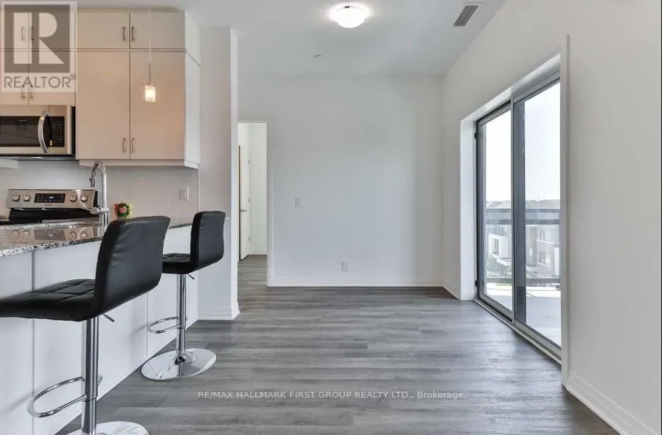 406 - 102 GROVEWOOD COMMON CIRCLE