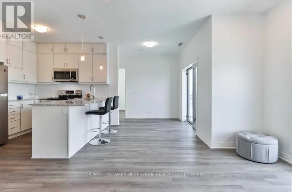 406 - 102 GROVEWOOD COMMON CIRCLE