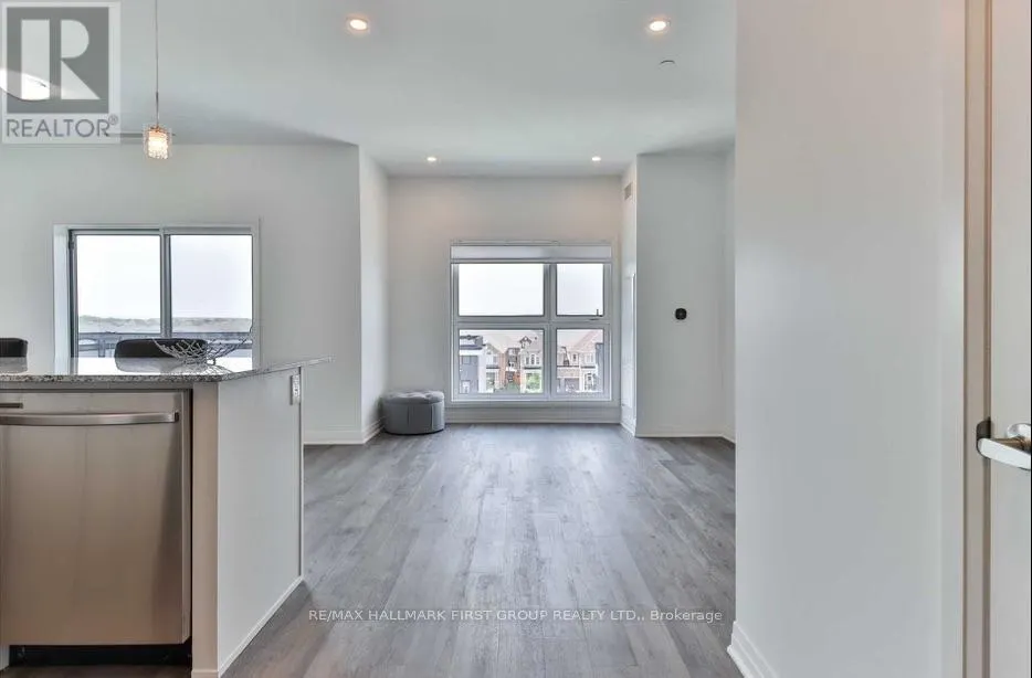 406 - 102 GROVEWOOD COMMON CIRCLE