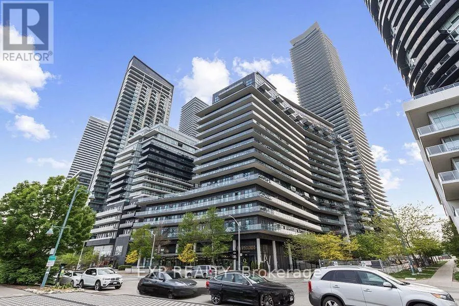 602 - 39 ANNIE CRAIG DRIVE