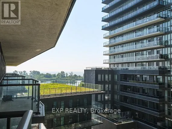 602 - 39 ANNIE CRAIG DRIVE