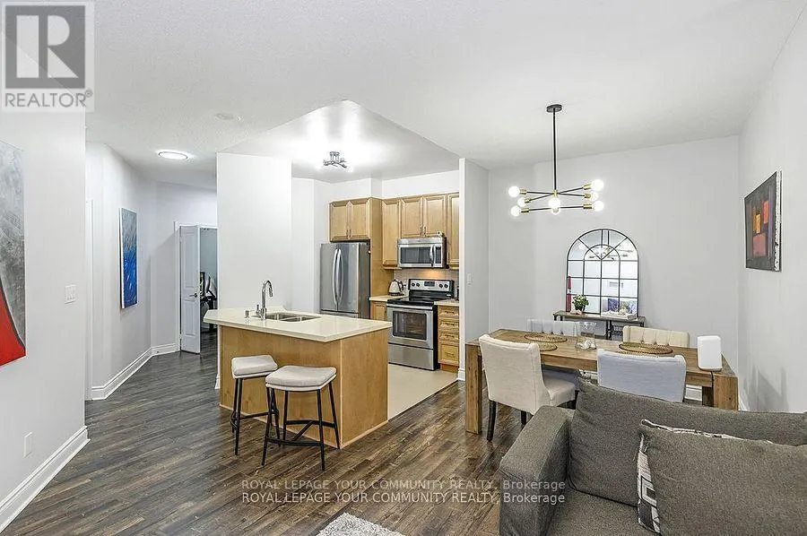 114 - 25 EARLINGTON AVENUE