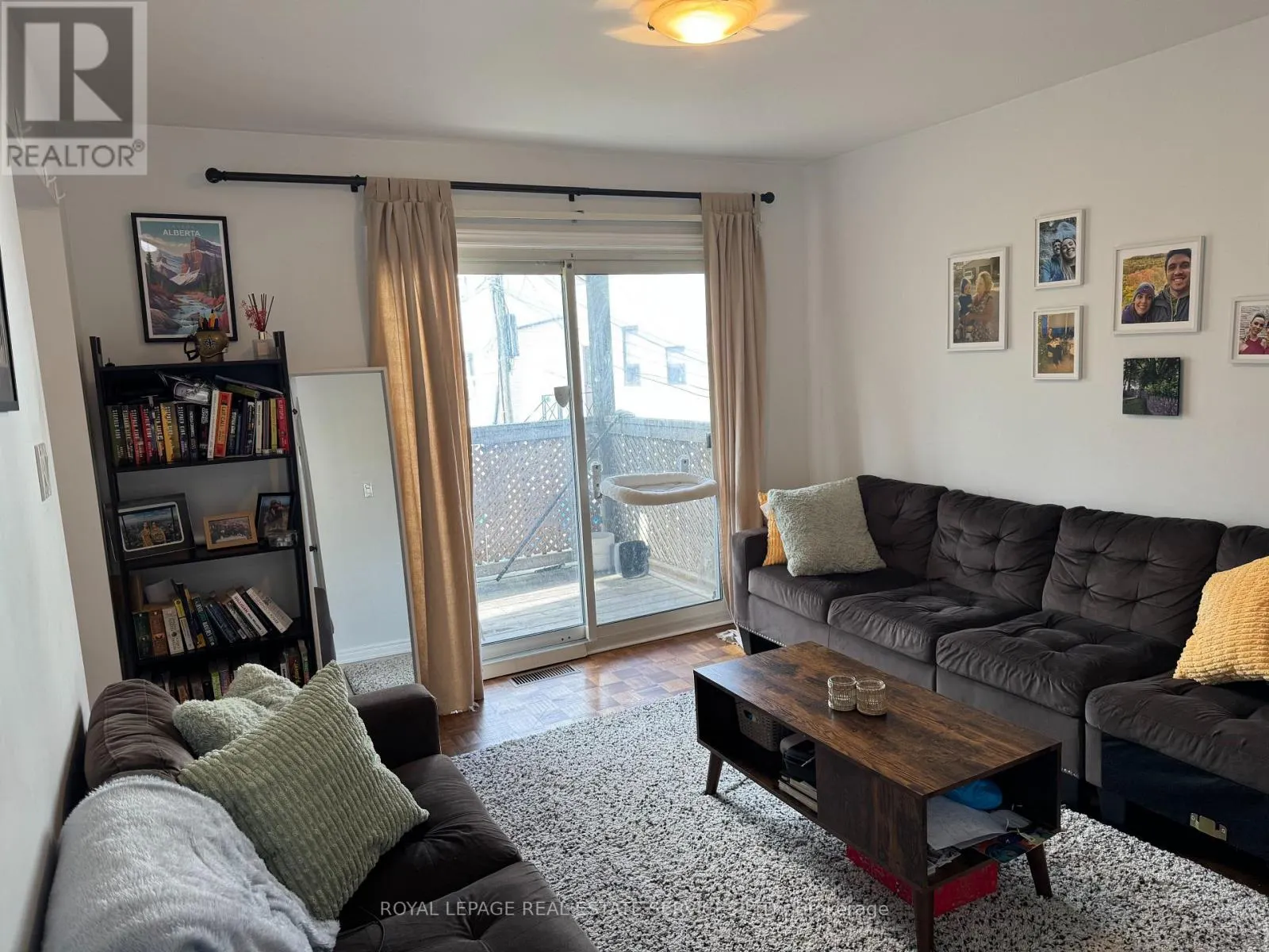 2 - 4 HARSHAW AVENUE
