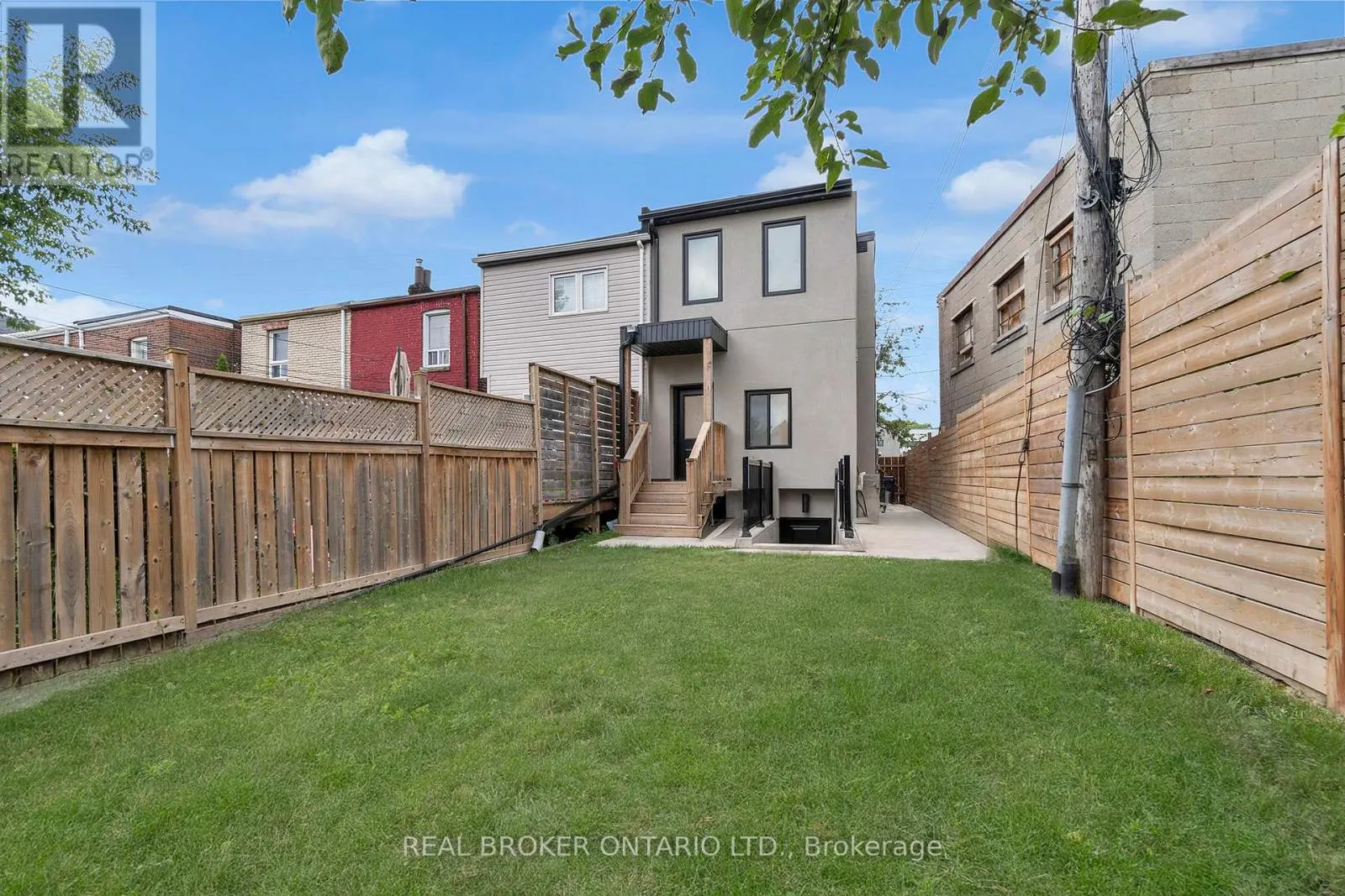 120 WILTSHIRE AVENUE