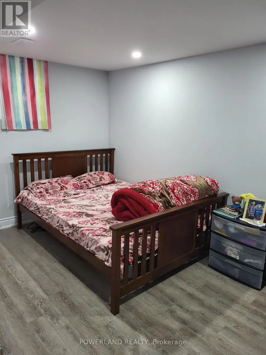 BSMT - 166 HANSEN ROAD N