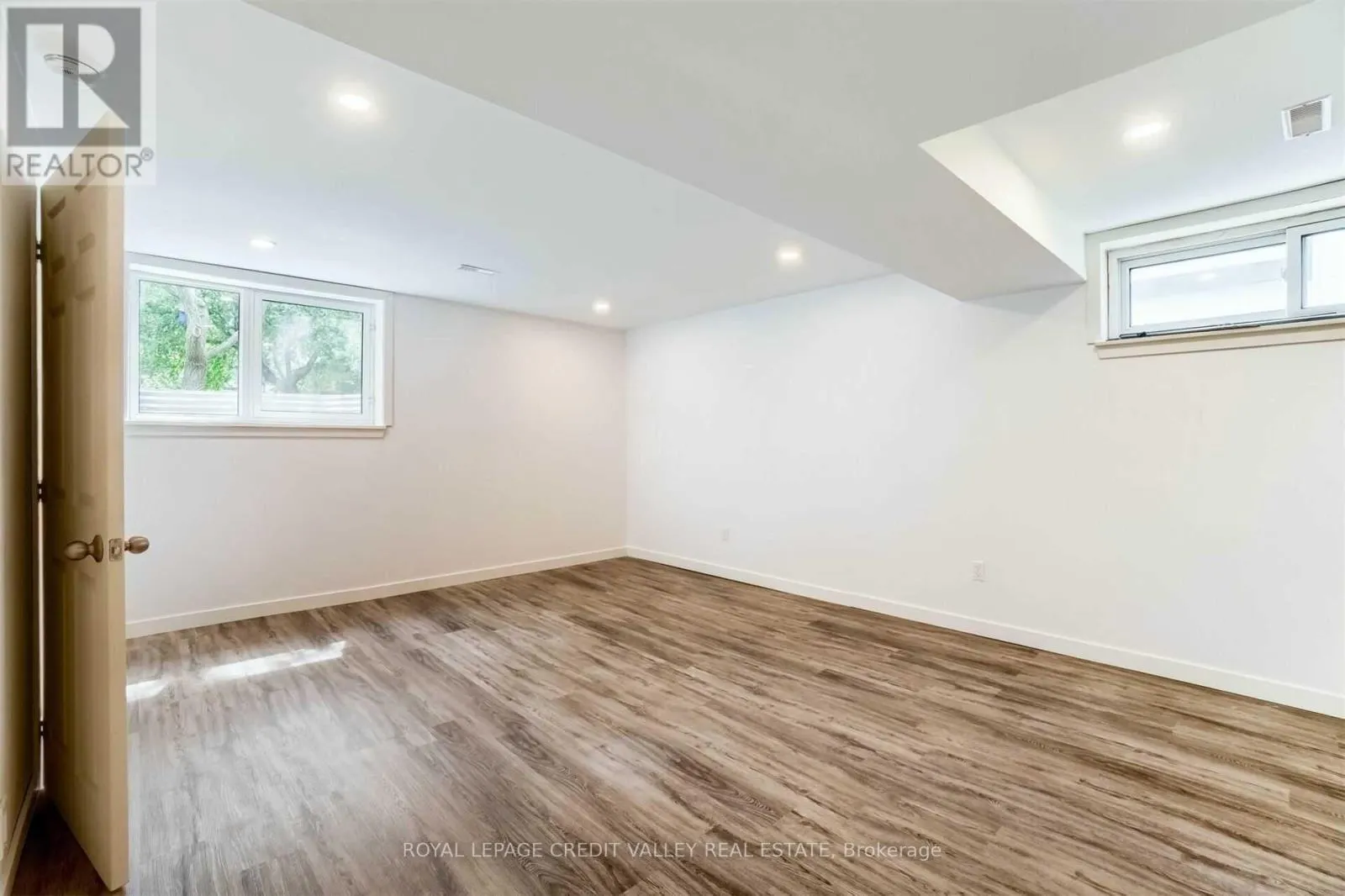 BASEMENT - 20 GLENFOREST ROAD