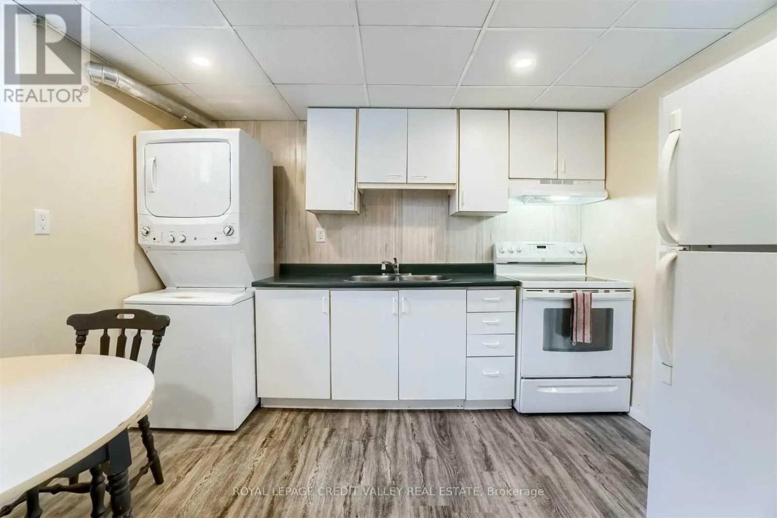 BASEMENT - 20 GLENFOREST ROAD