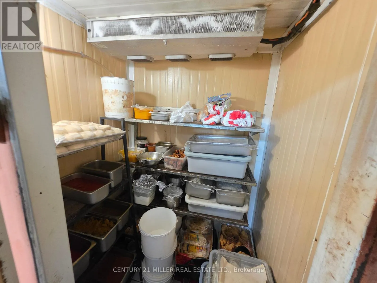 3321 BLOOR STREET W