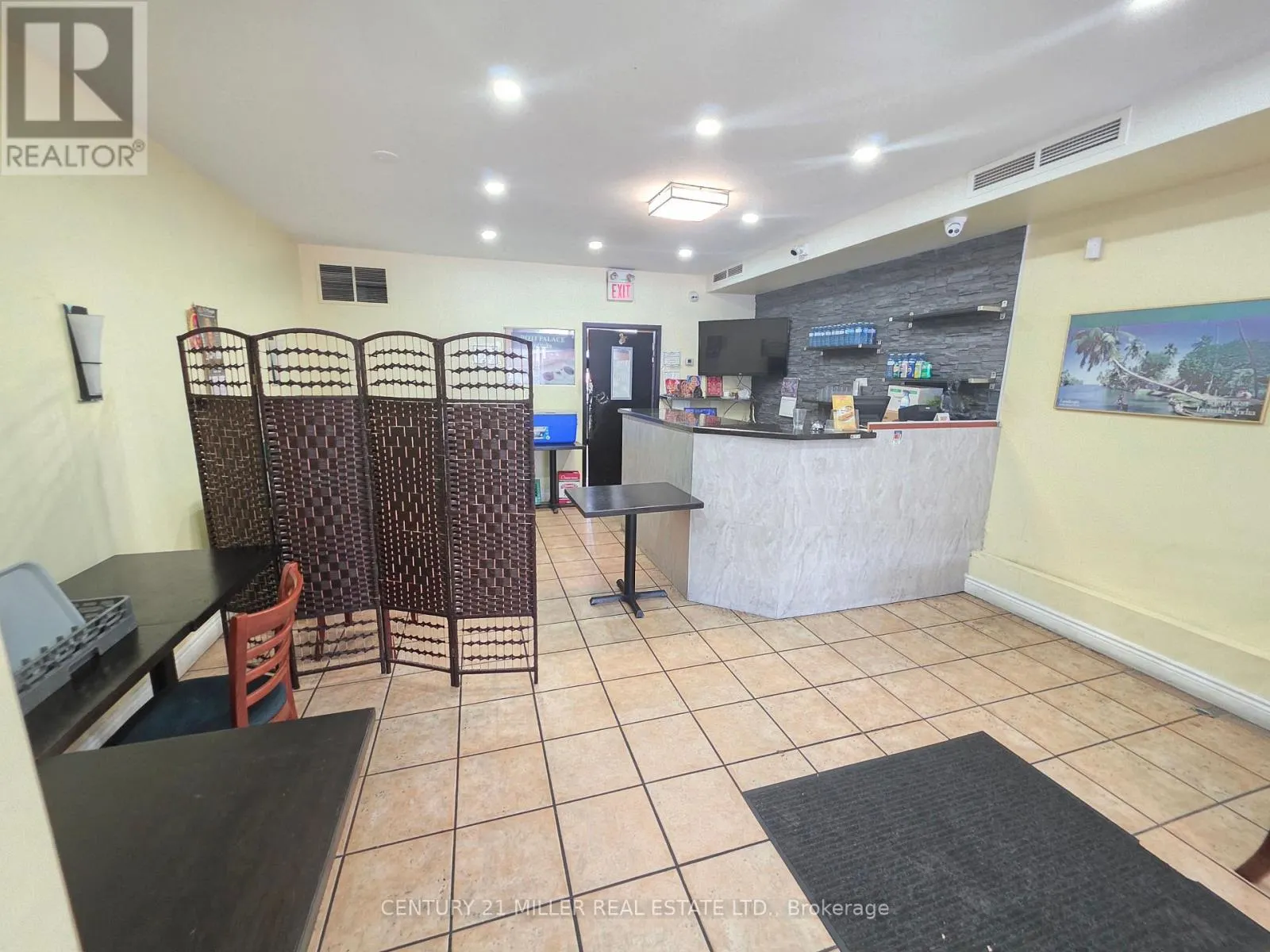 3321 BLOOR STREET W