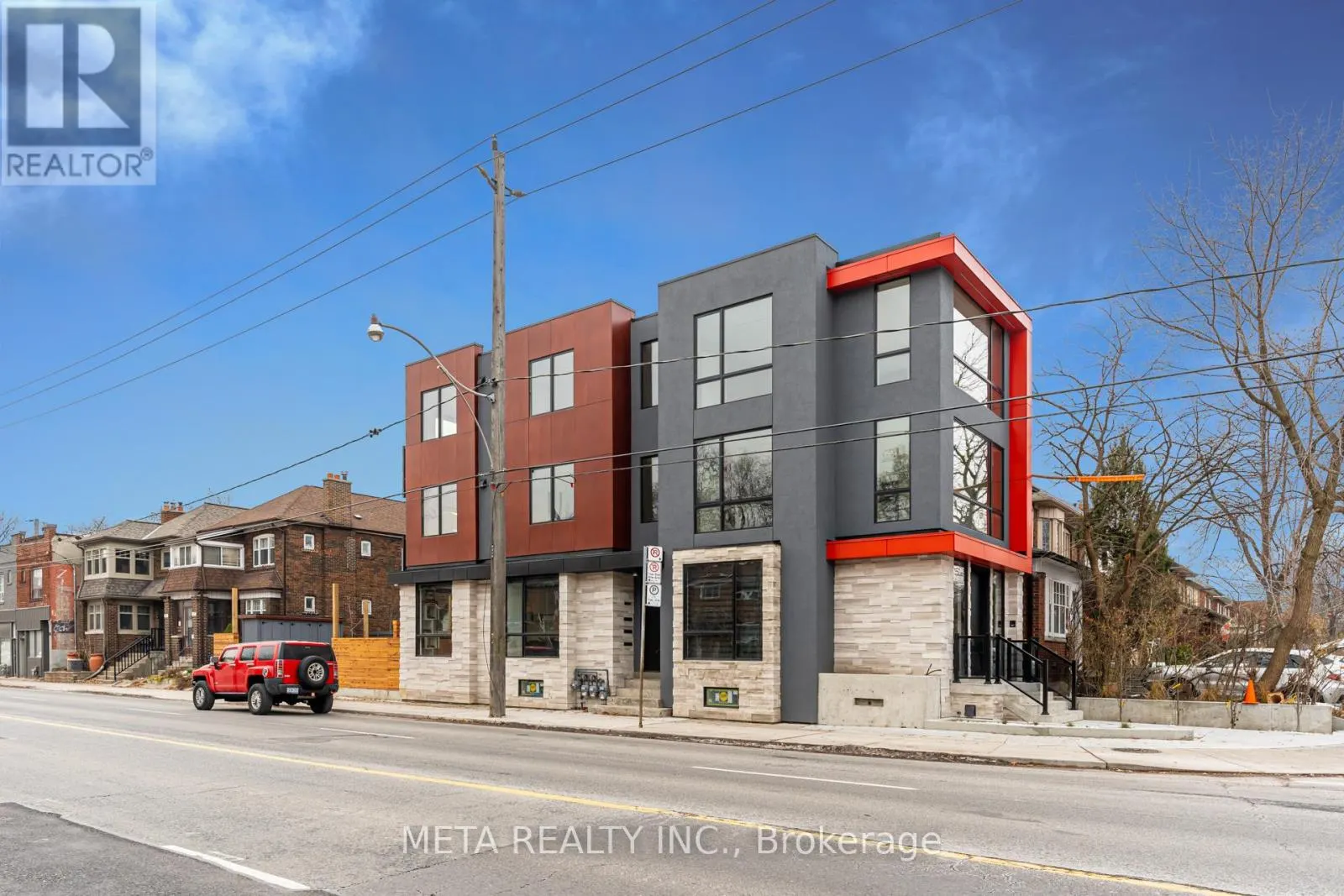 218 JANE STREET