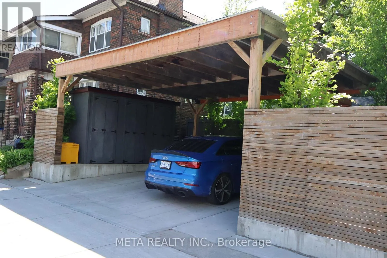 218 JANE STREET