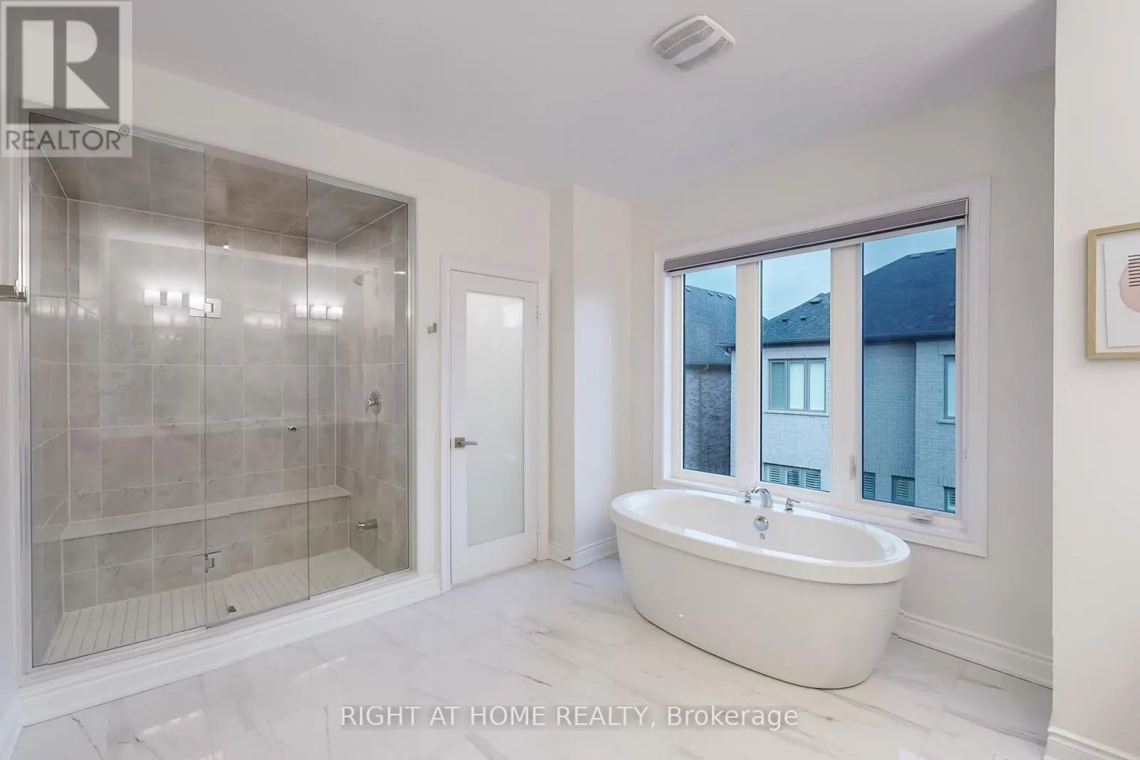 1199 QUEENS PLATE ROAD E