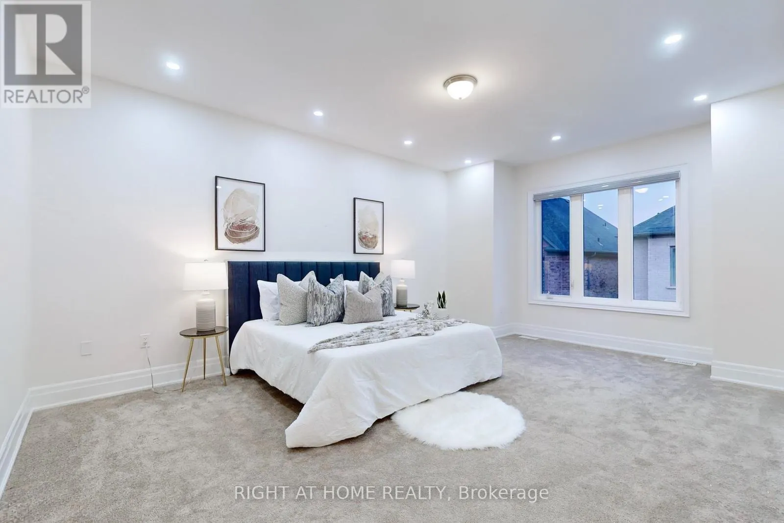 1199 QUEENS PLATE ROAD E