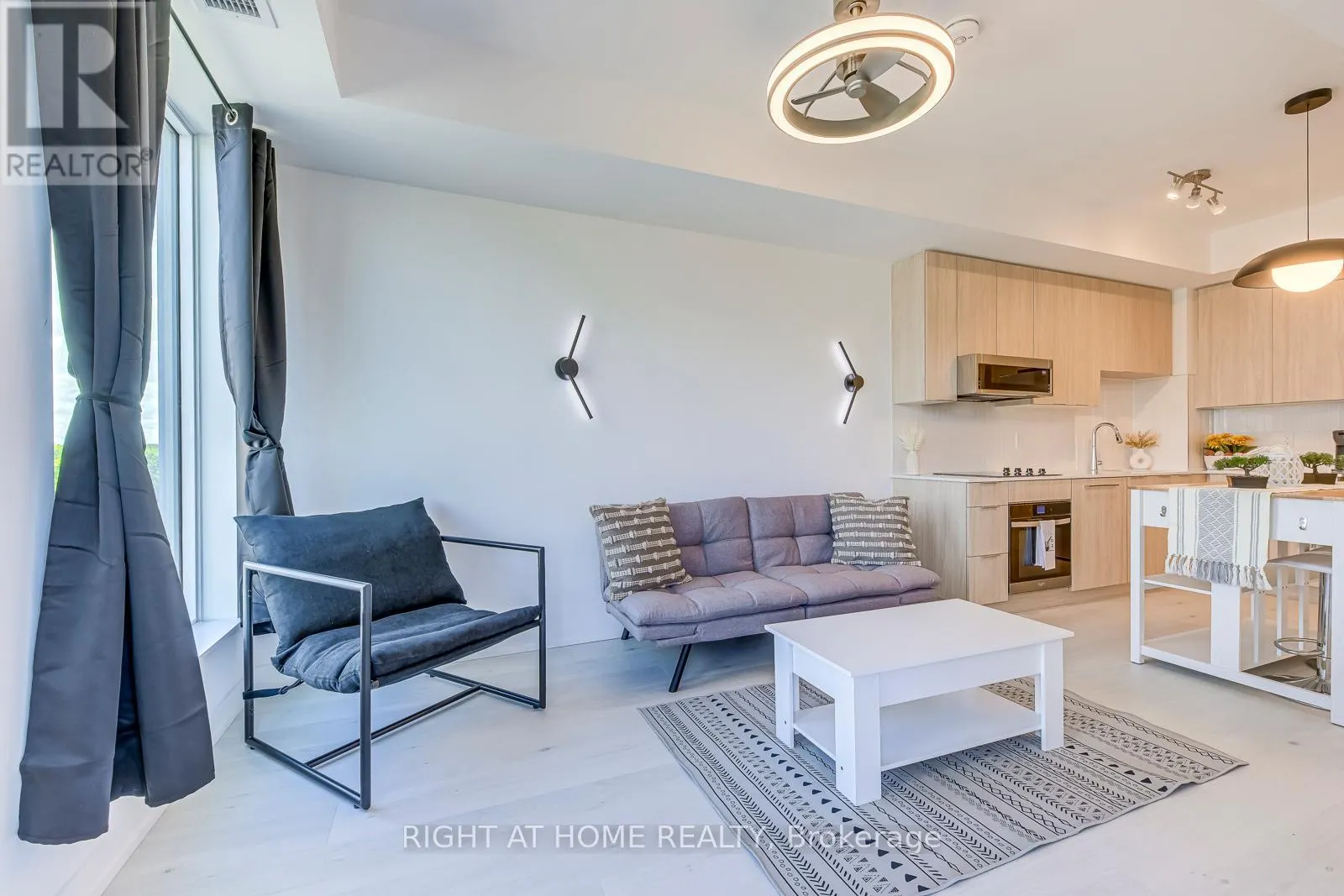 538 - 2501 SAW WHET BOULEVARD