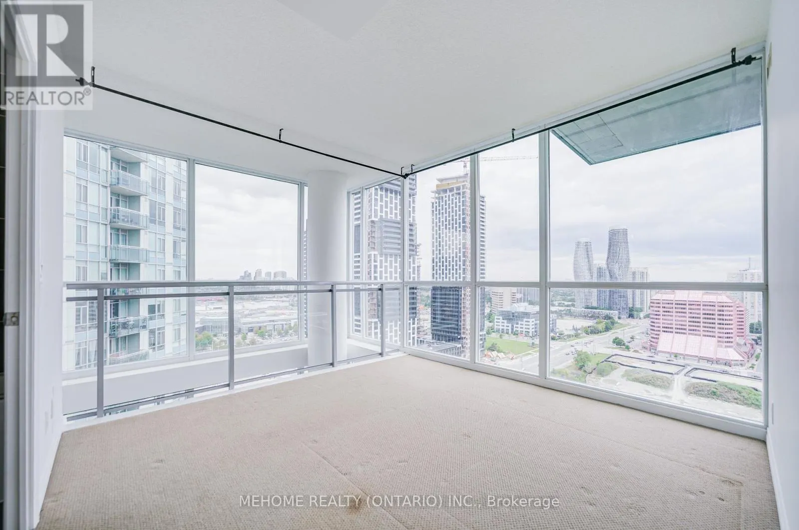 2103 - 223 WEBB DRIVE