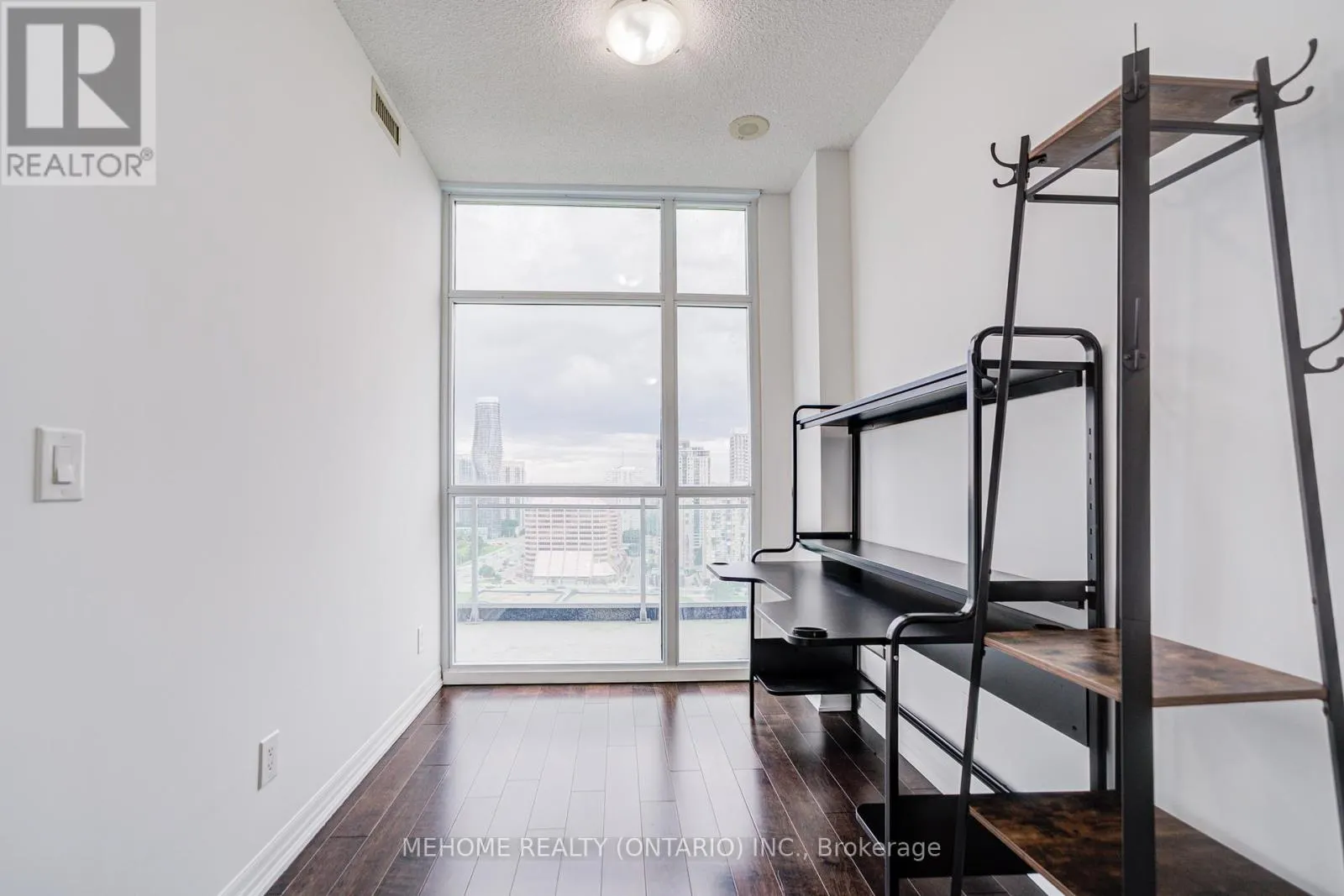 2103 - 223 WEBB DRIVE